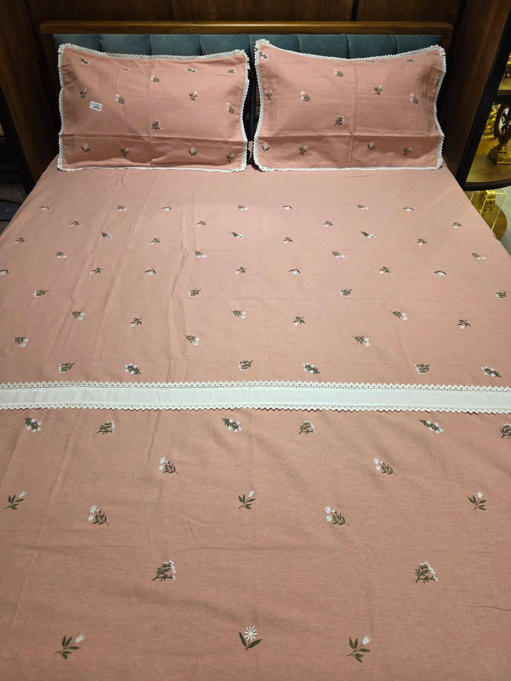 King Size Embroidered Lace Bedsheet Set