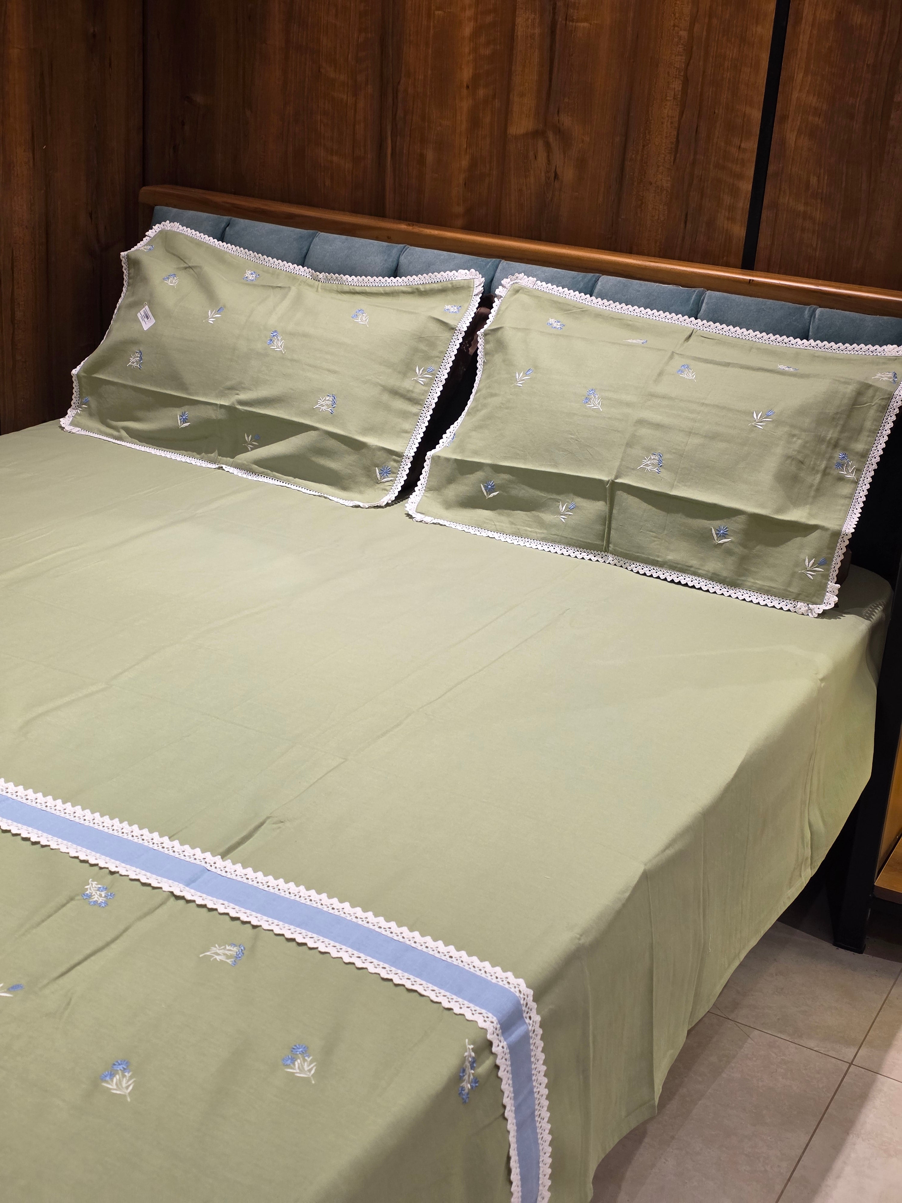 King Size Embroidered Lace Bedsheet Set
