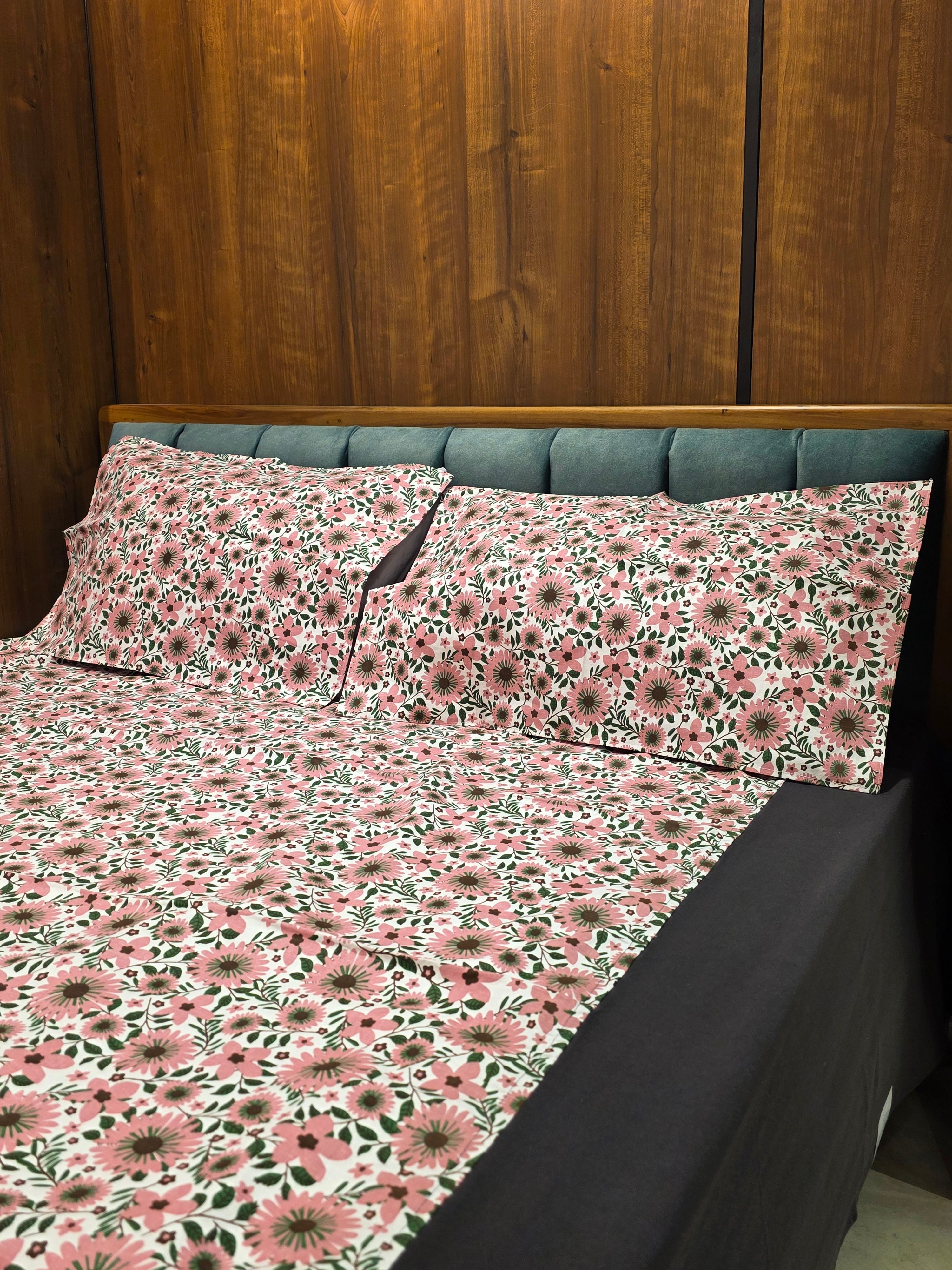 King Size Border Bedsheet