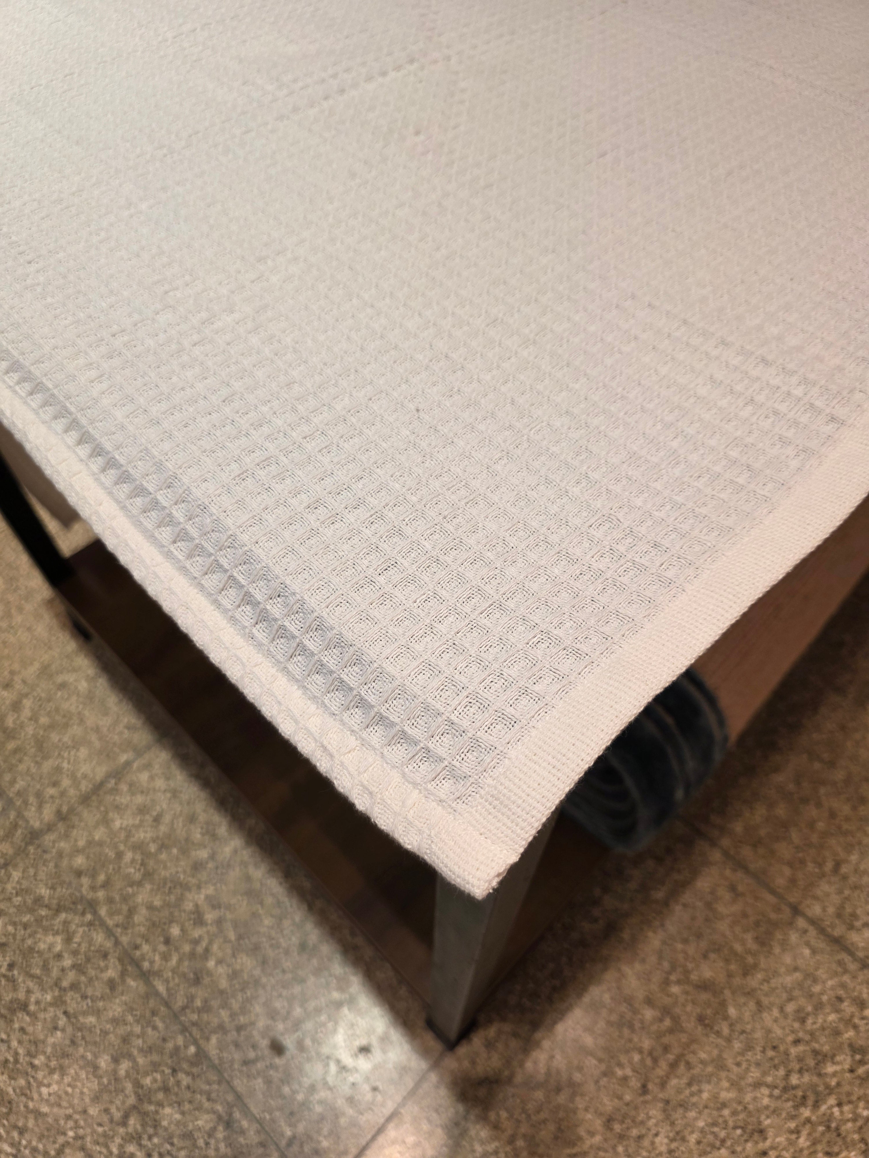 Waffle Cotton Table Cloth - 8 Seater
