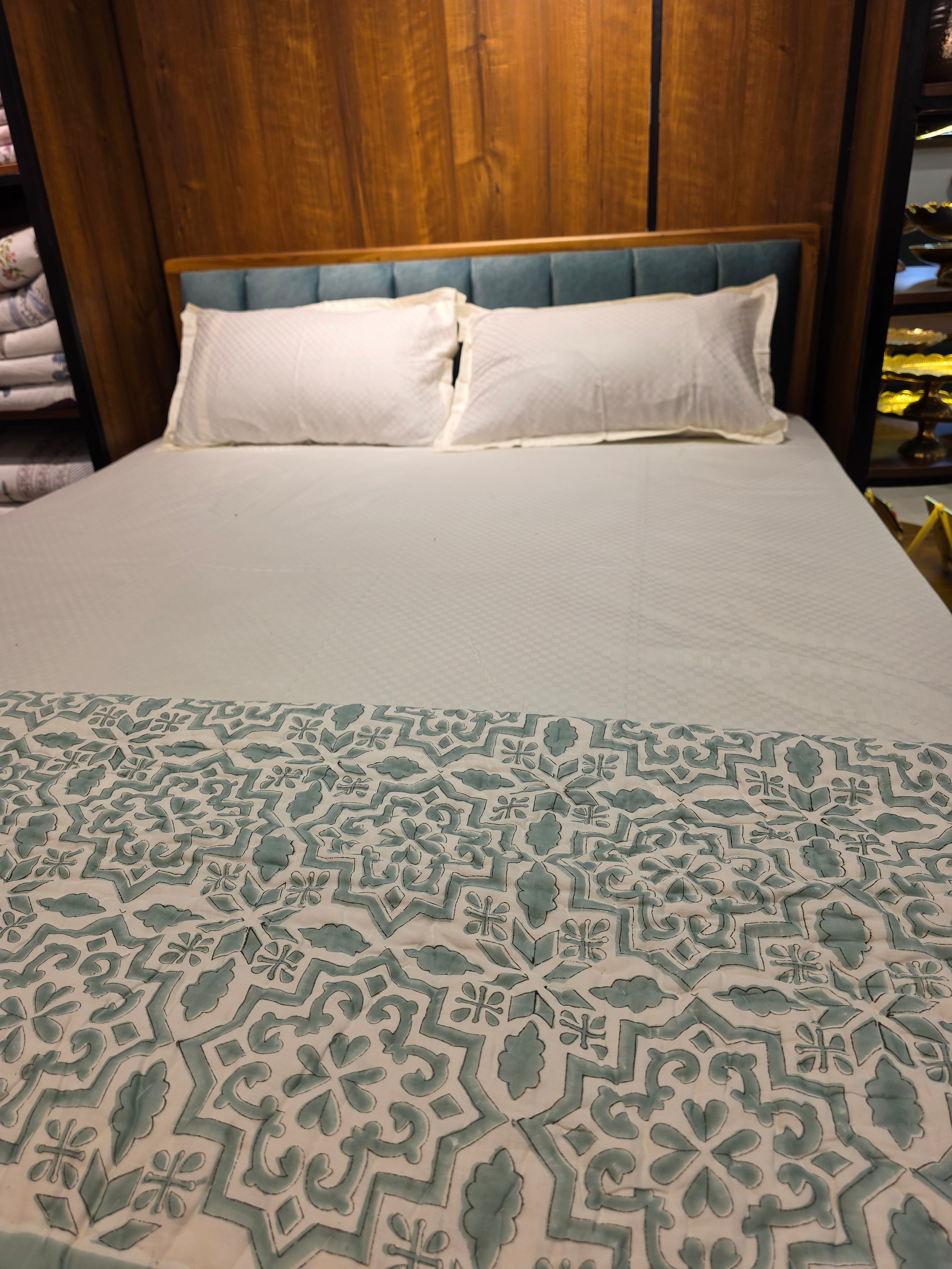 Premium Reversible King Size Quilt