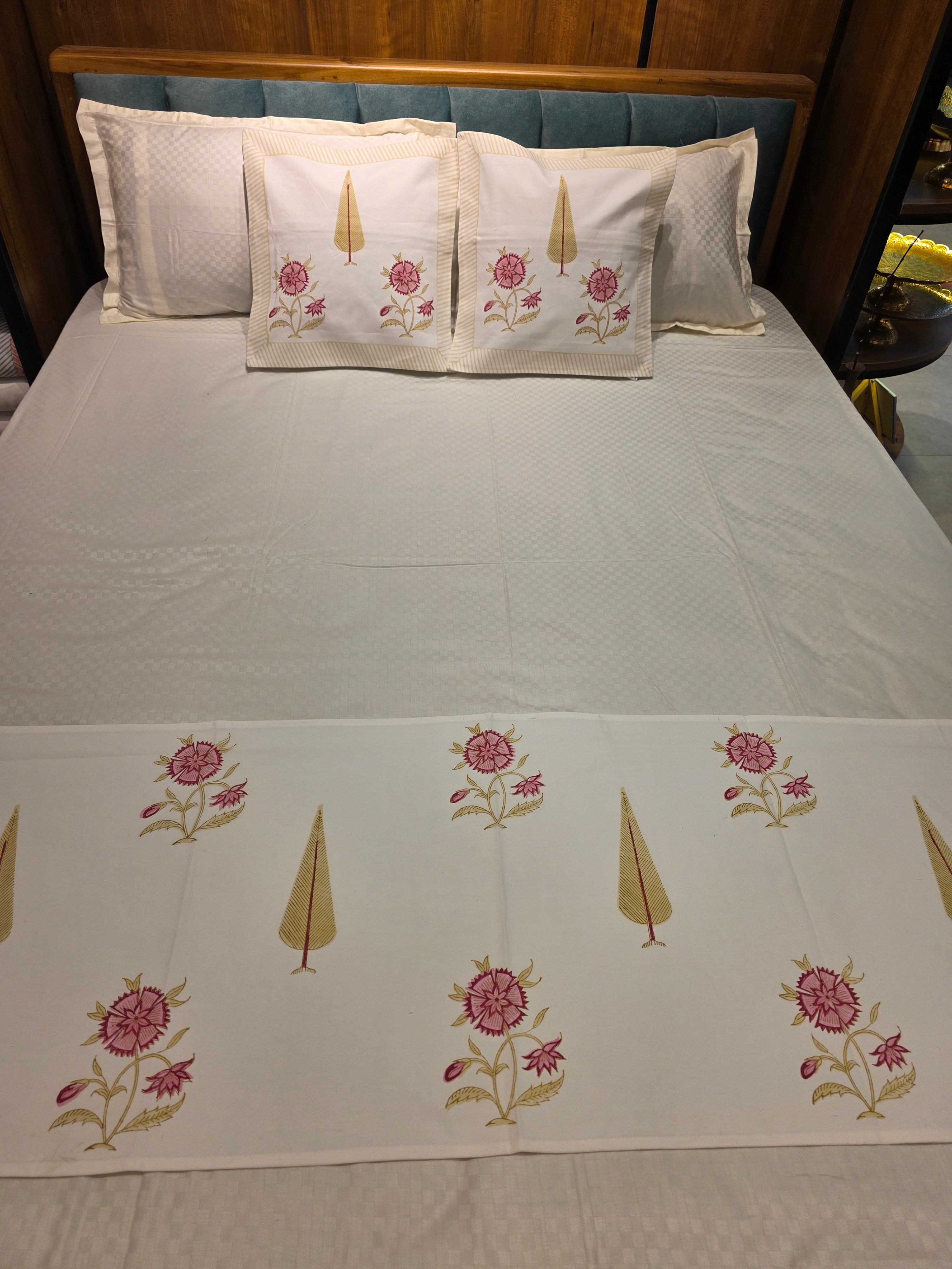 Bed Runner & Cushion Cover Set