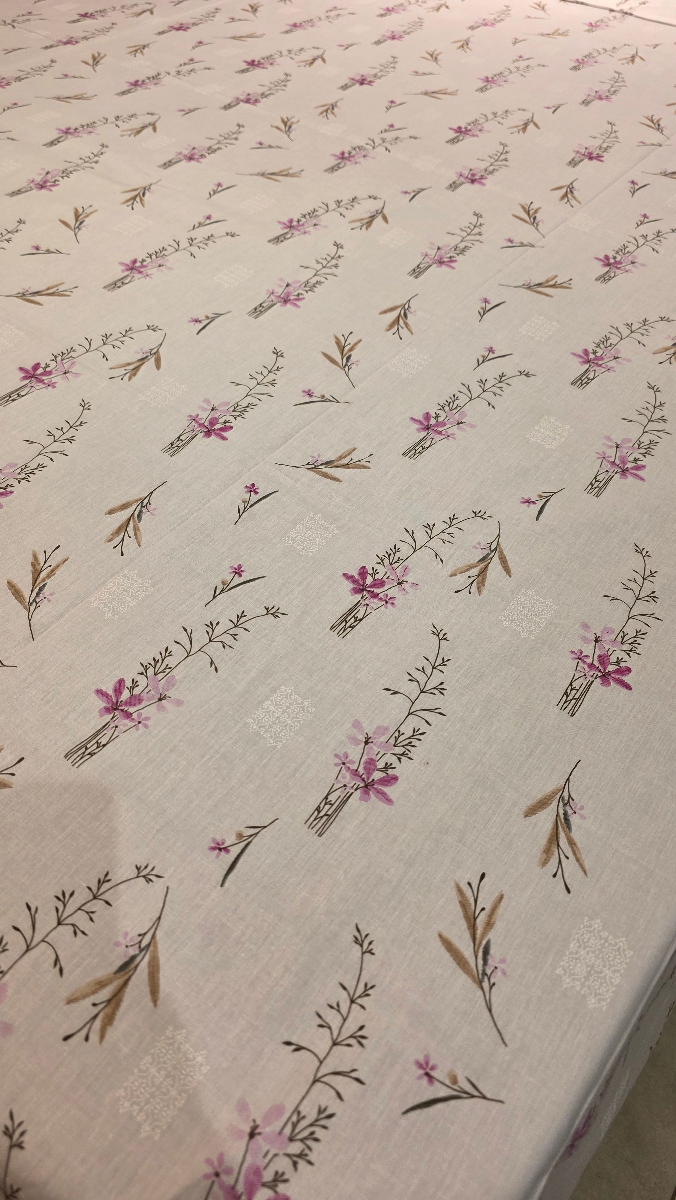 Soft Cotton Super King Bedsheet