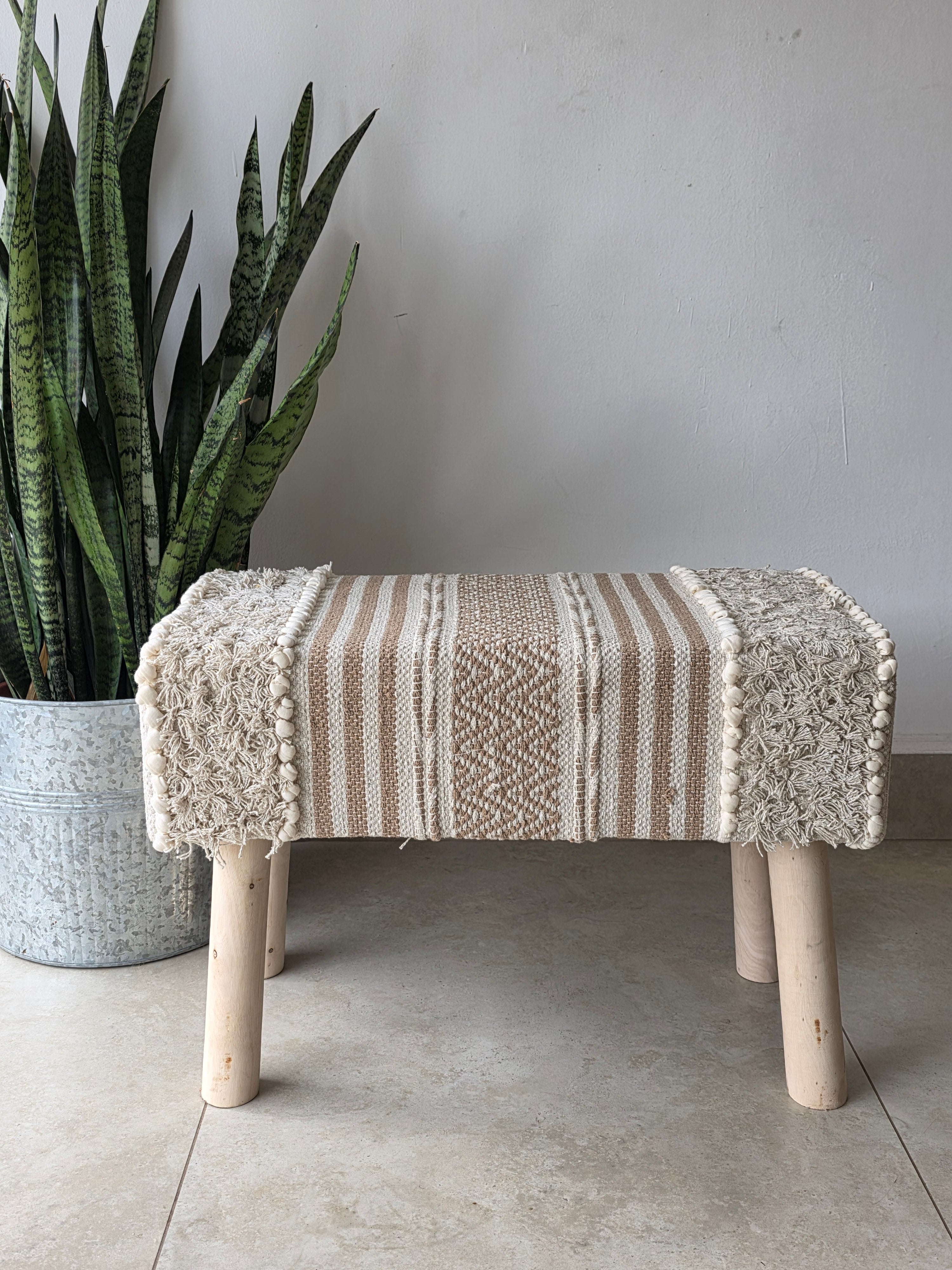 Bench 2FT