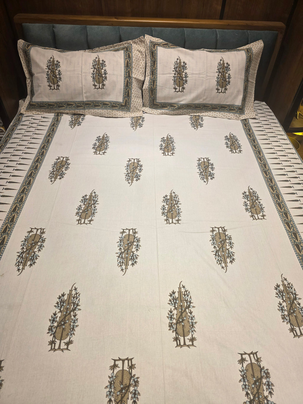 Cotton Double Bedsheet Set