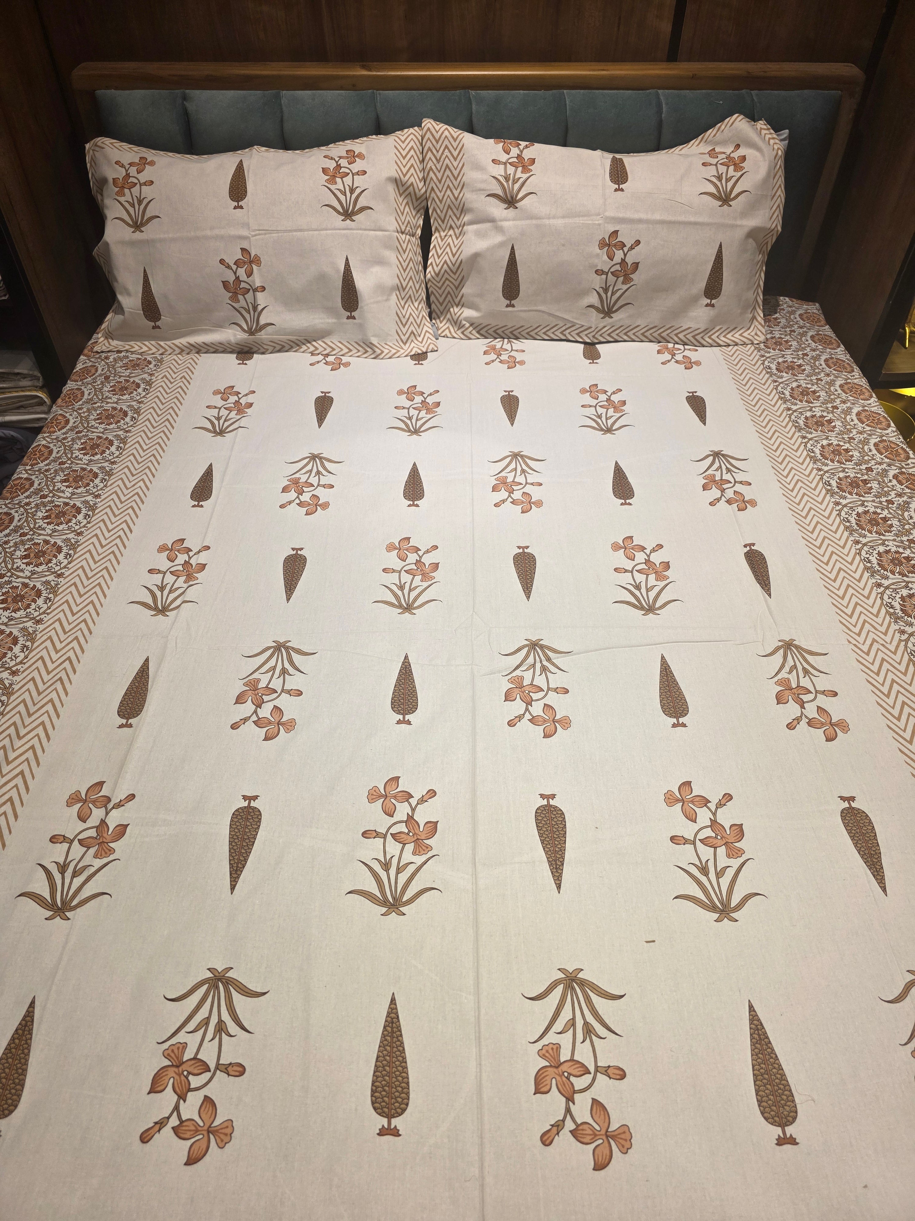 Cotton Double Bedsheet Set