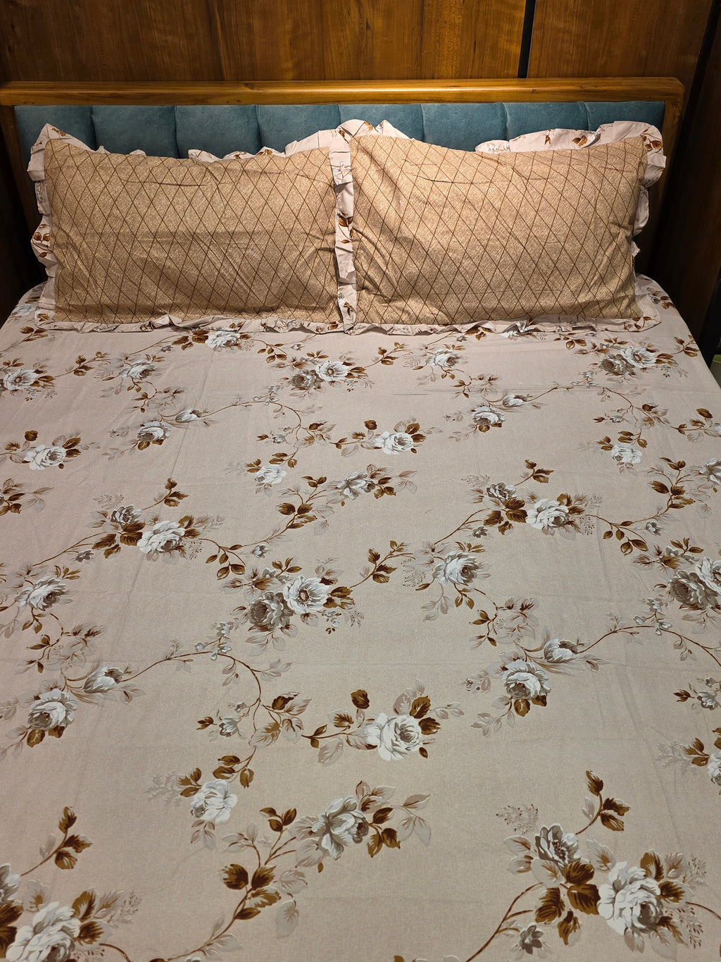 Floral King Size Bedsheet Set