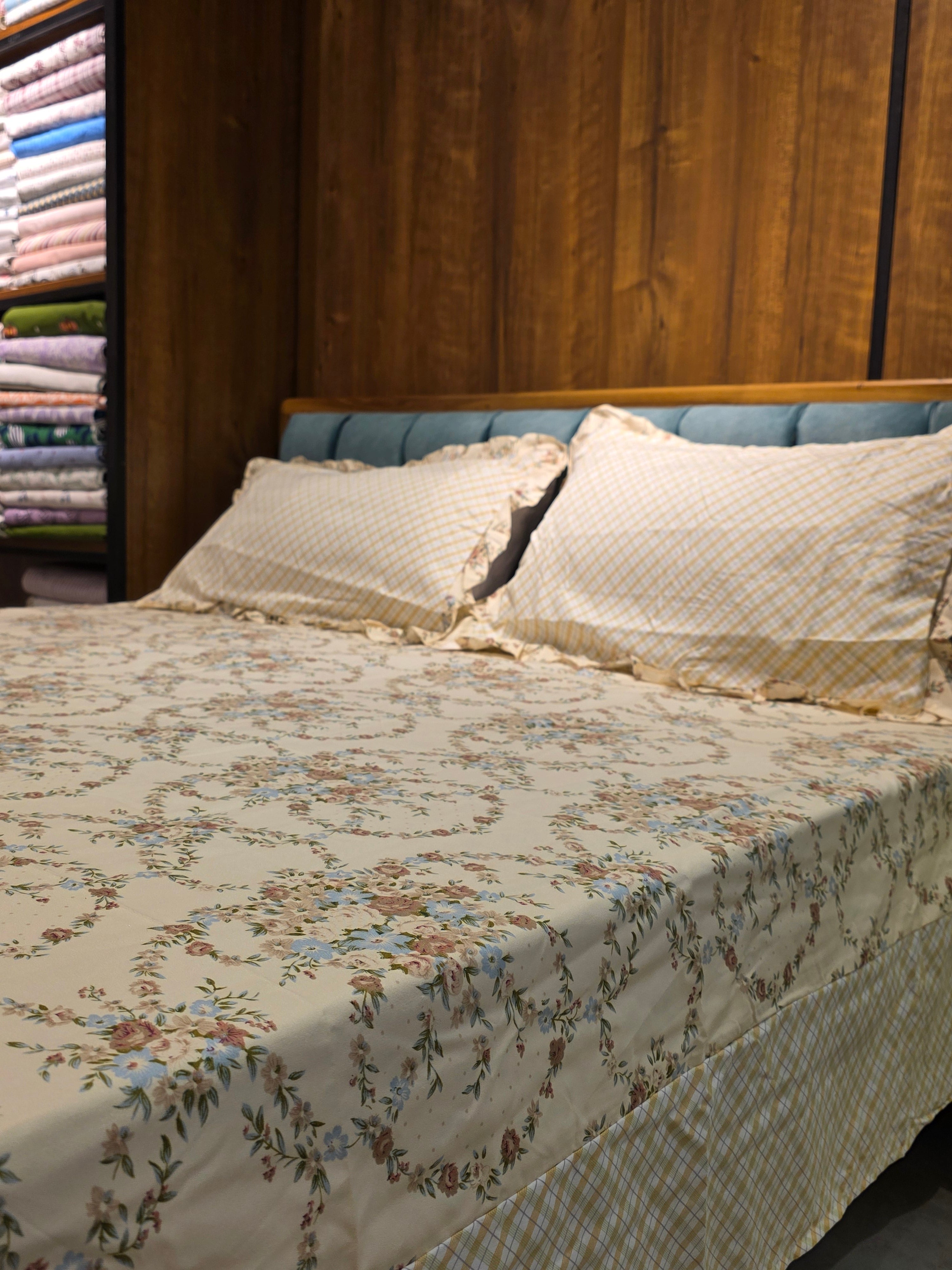 Floral King Size Bedsheet Set