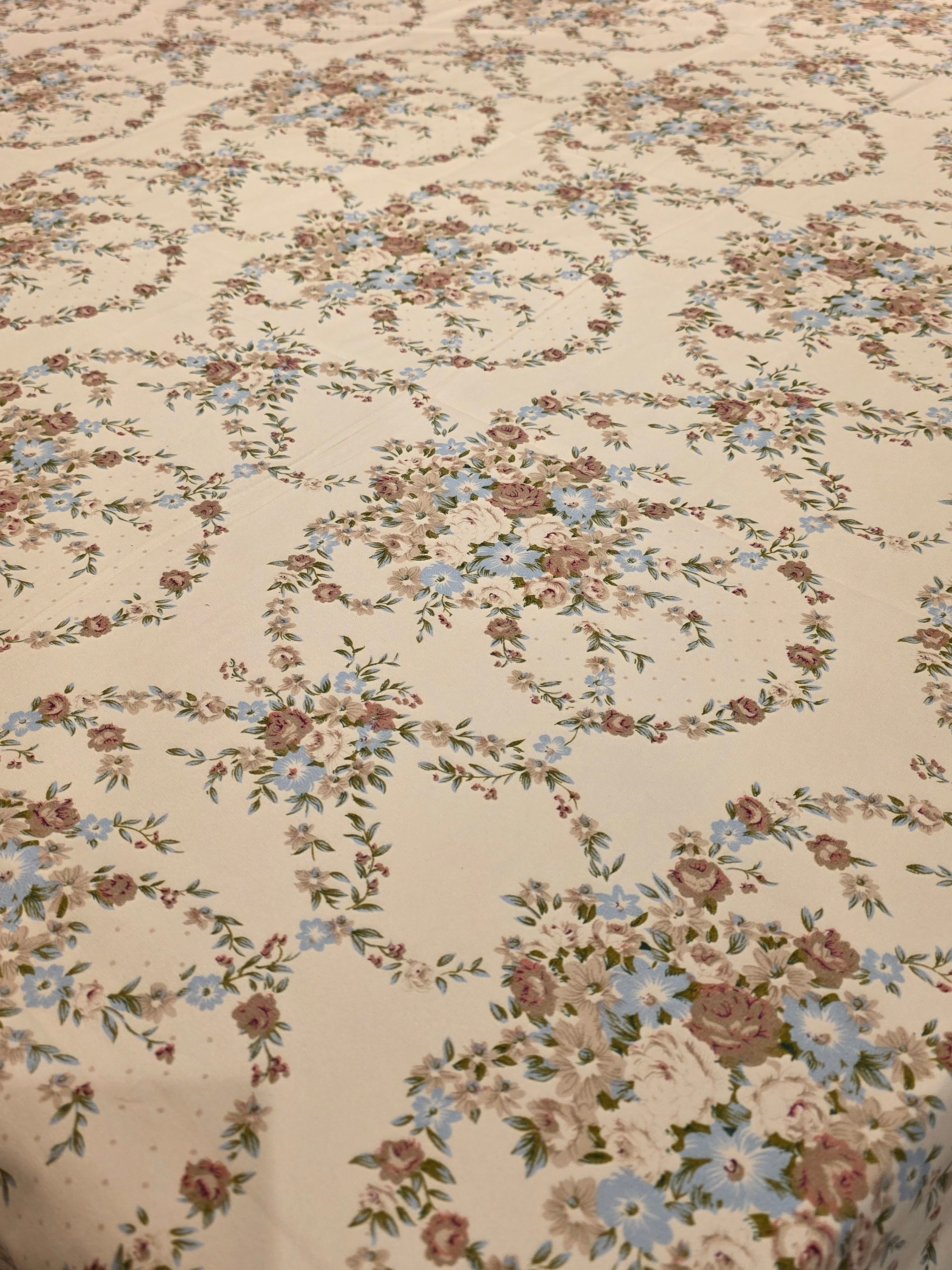Floral King Size Bedsheet Set