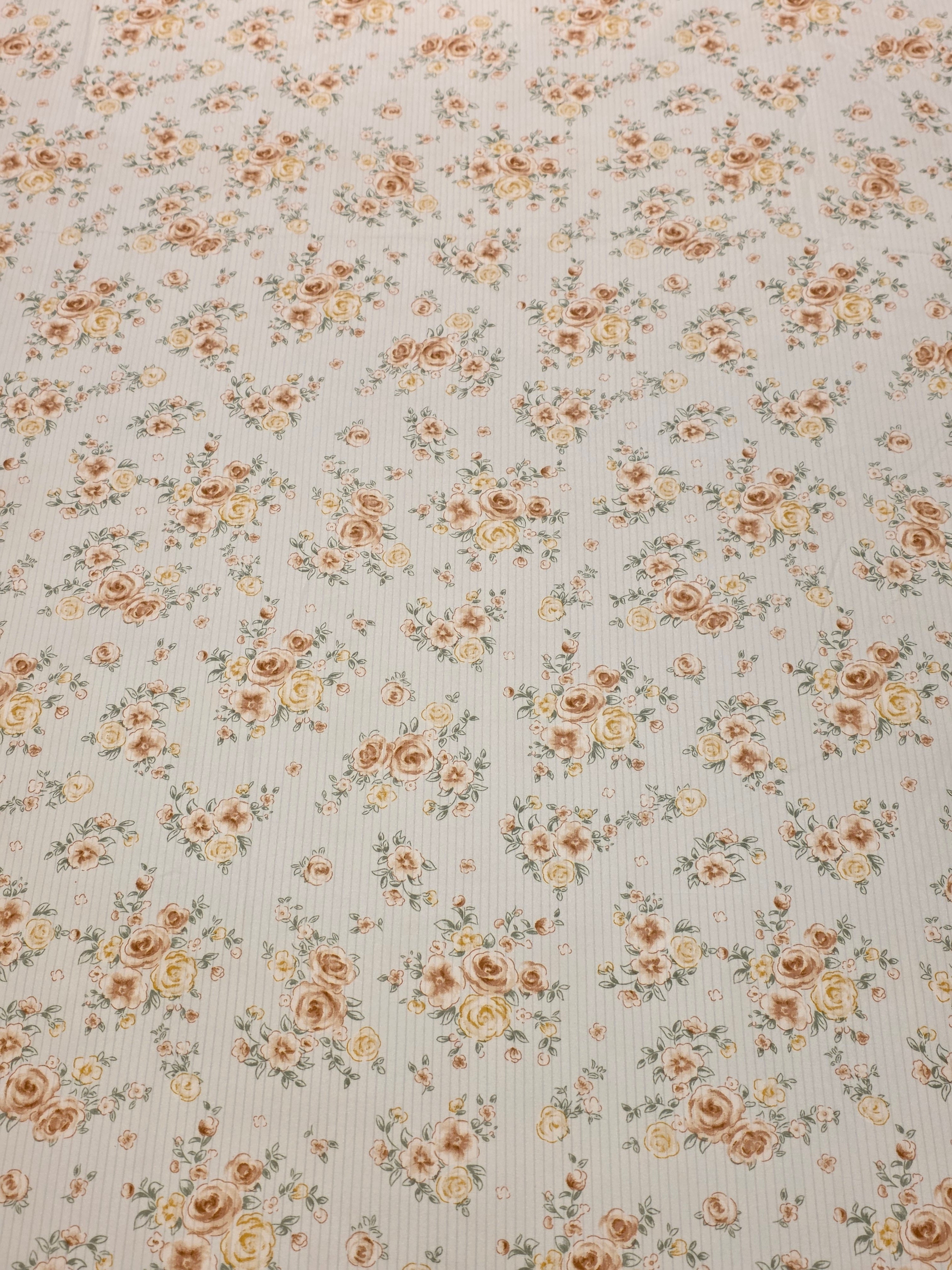 Queen Size Lace Bedsheet Set