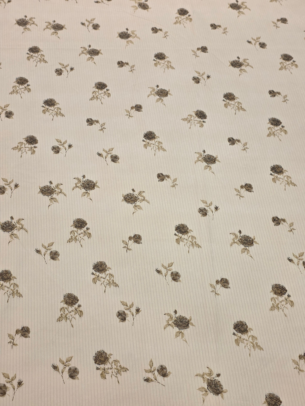Queen Size Lace Bedsheet Set
