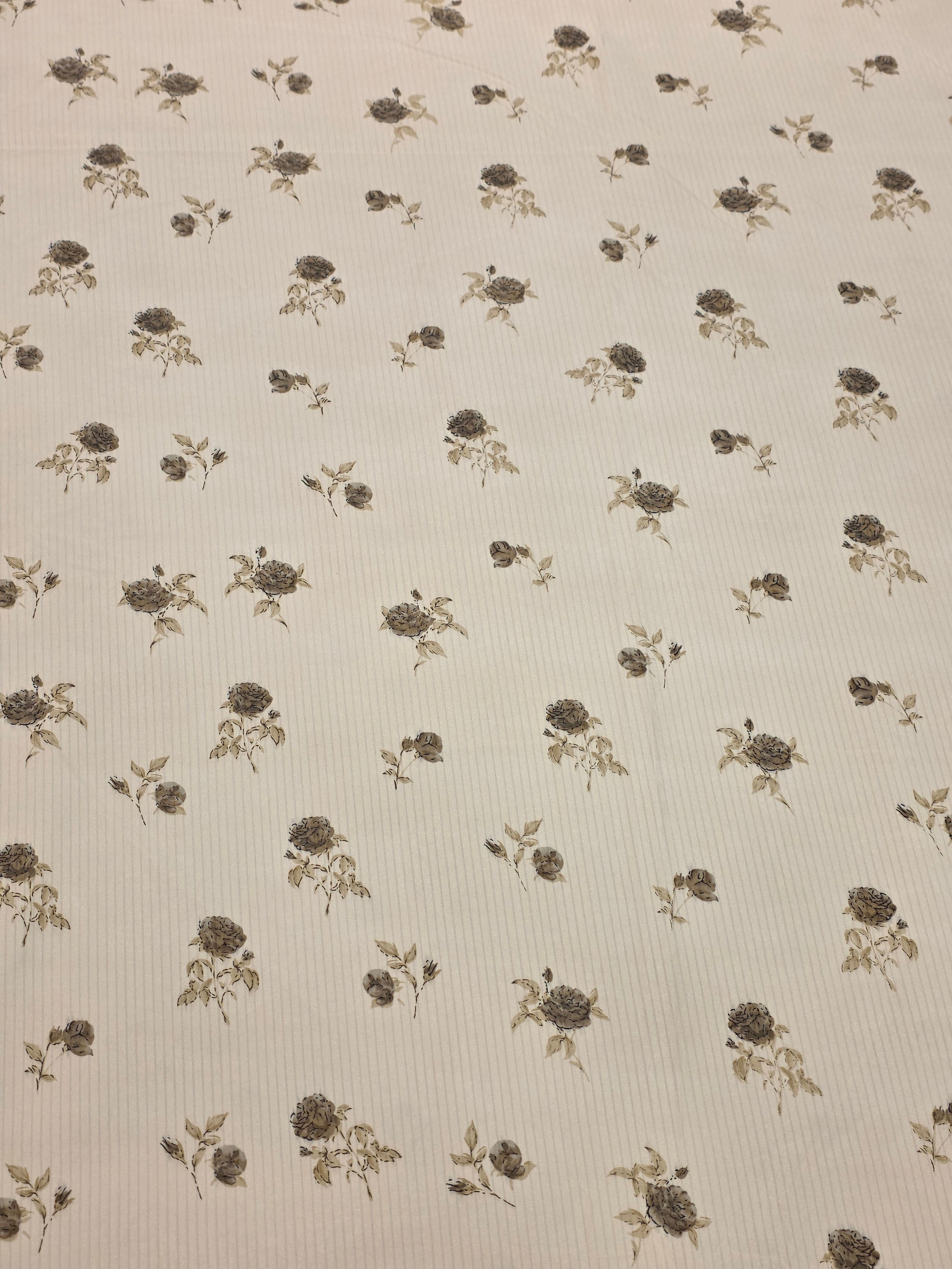 Queen Size Lace Bedsheet Set