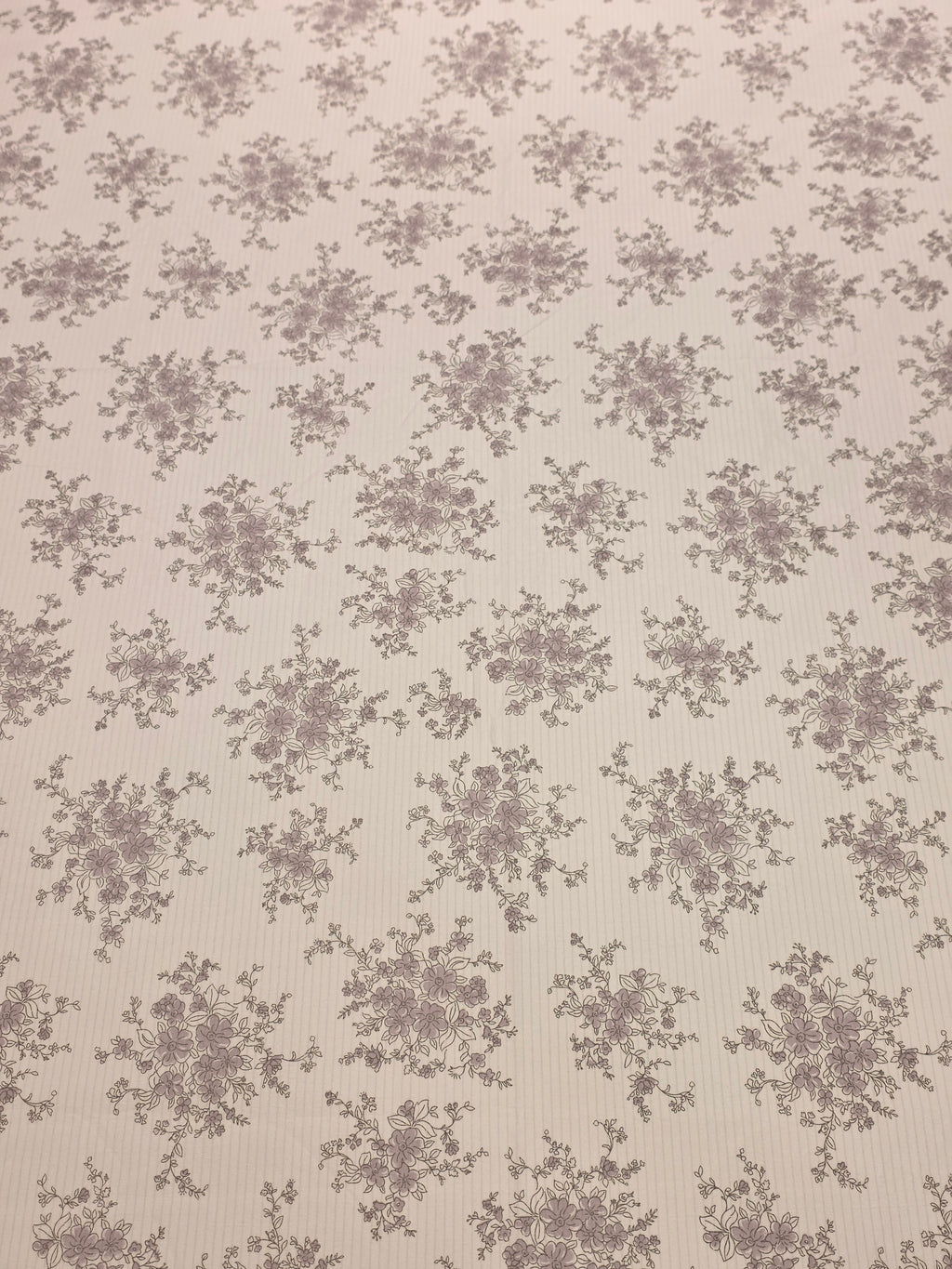 Queen Size Lace Bedsheet Set