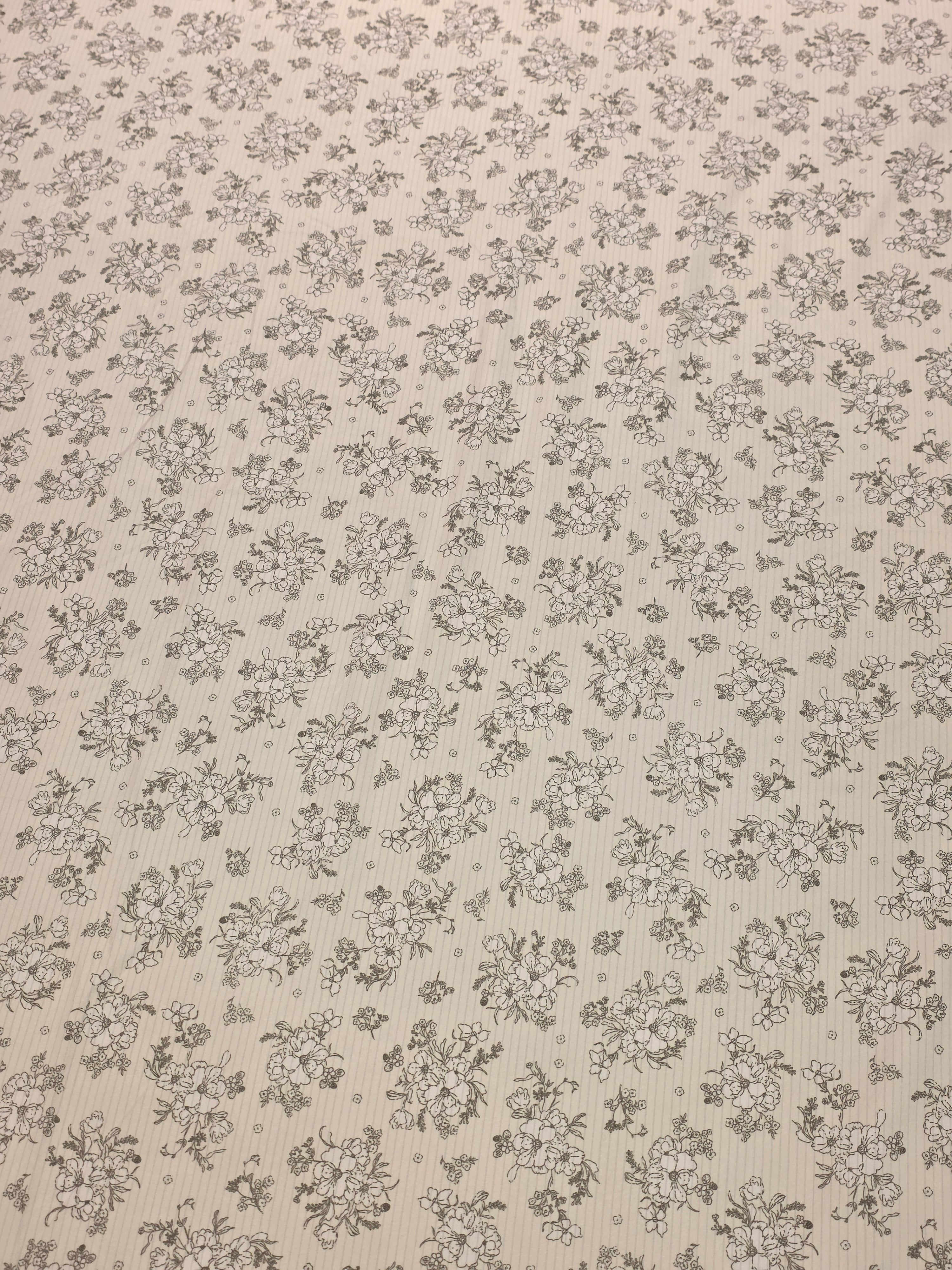 Queen Size Lace Bedsheet Set