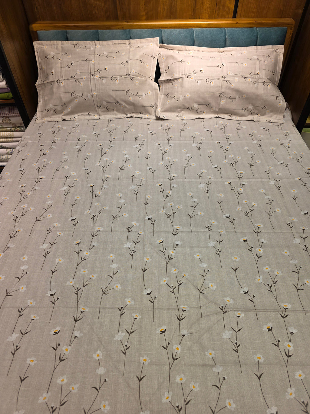 Queen Size Bedsheet Set
