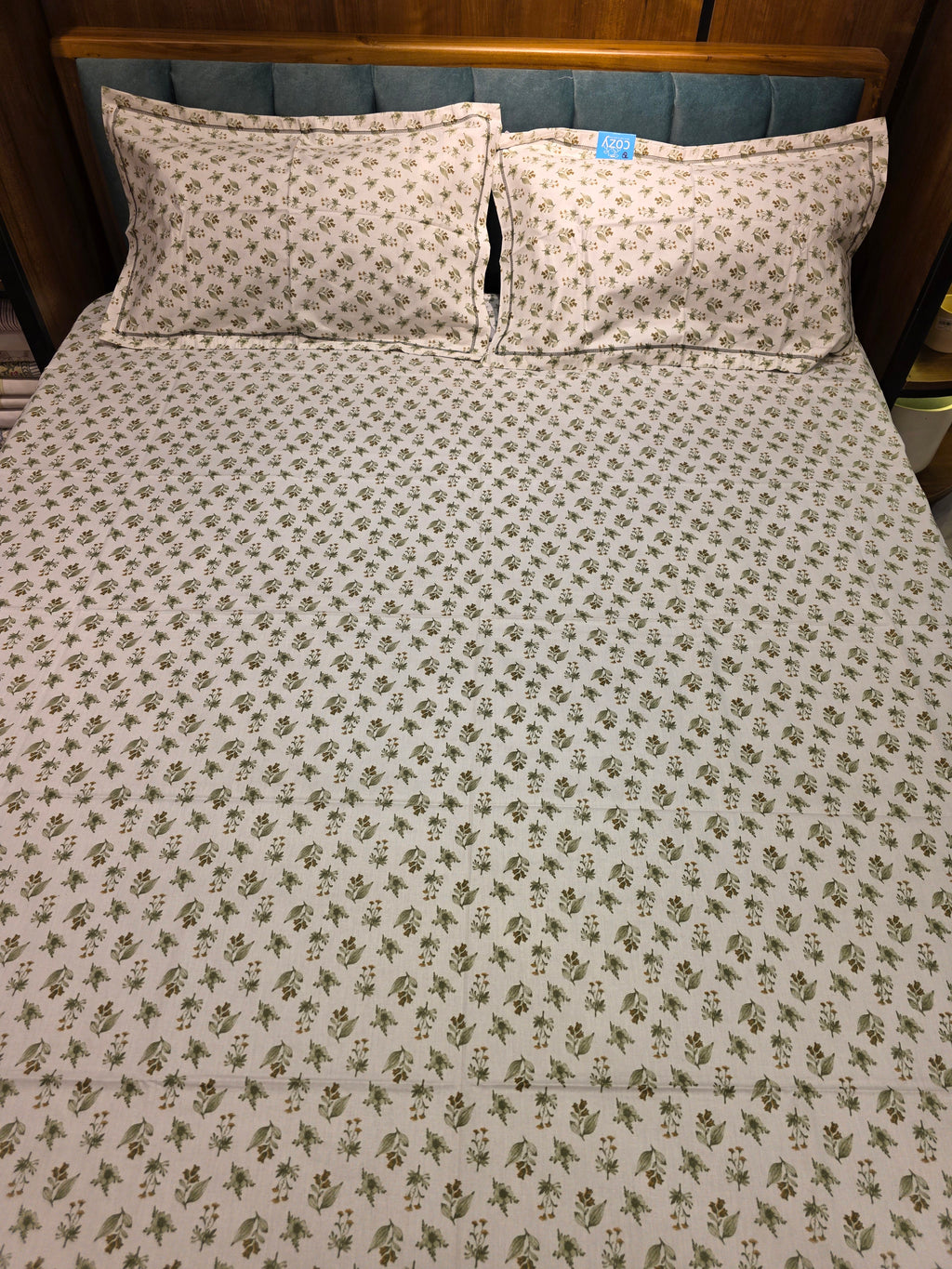Queen Size Floral Bedsheet Set
