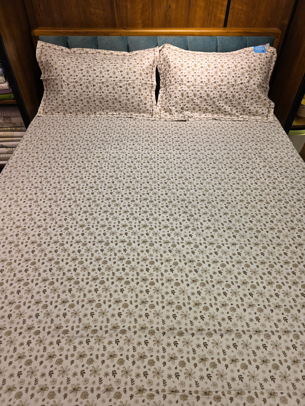 Queen Size Floral Bedsheet Set