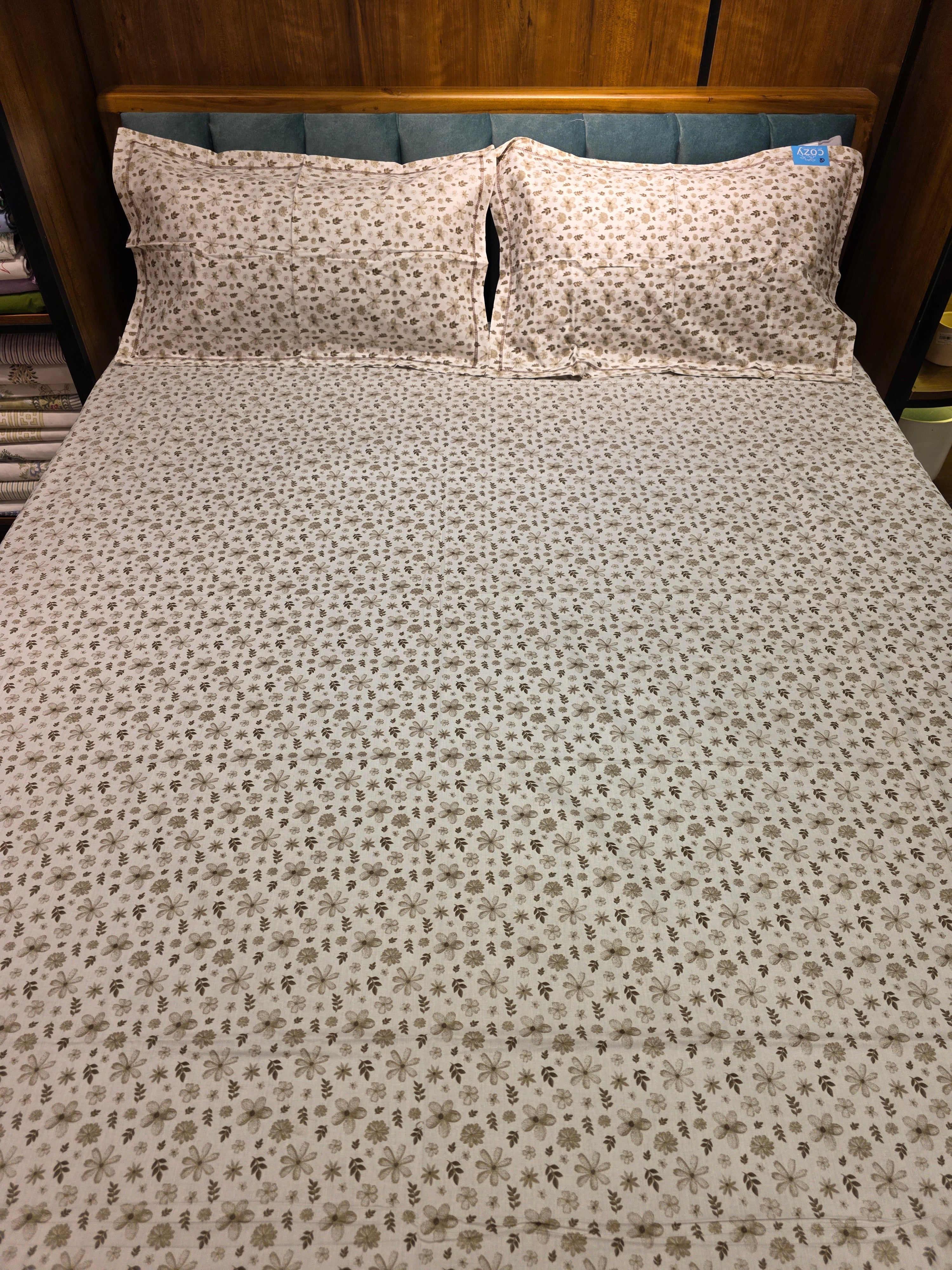 Queen Size Floral Bedsheet Set