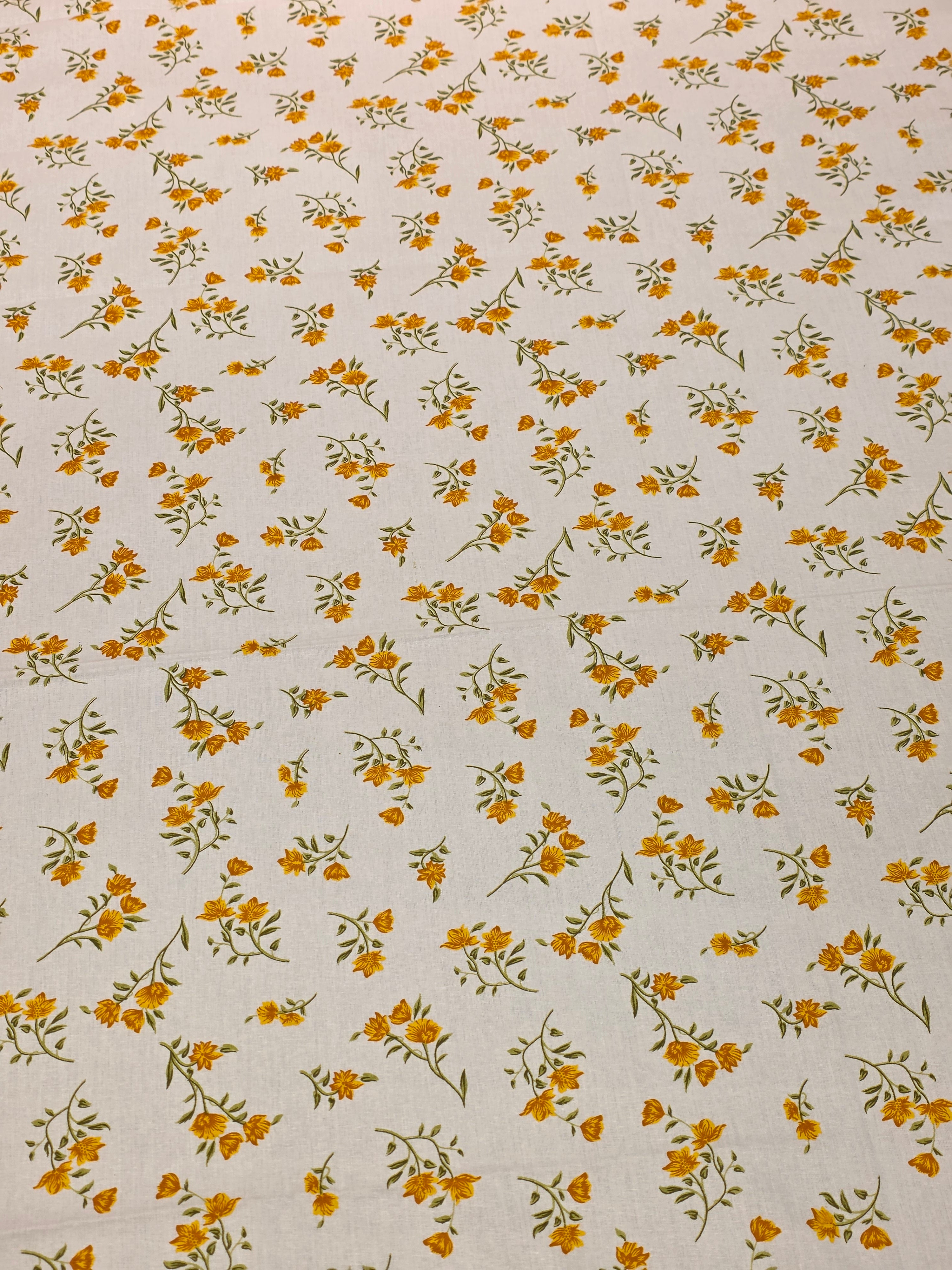 Queen Size Floral Bedsheet Set