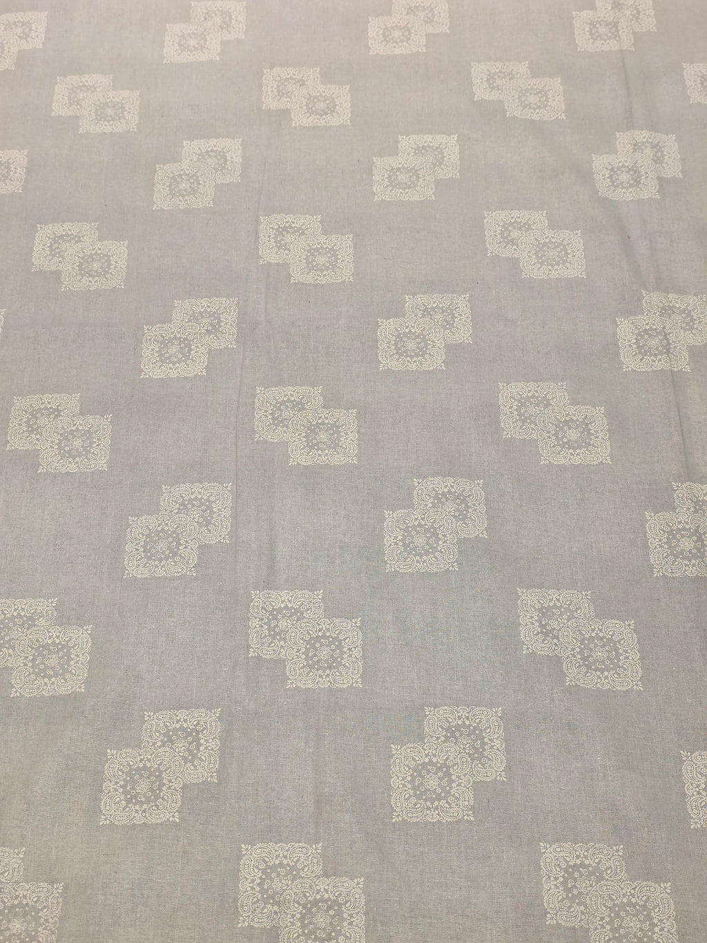 Queen Size Bedsheet Set