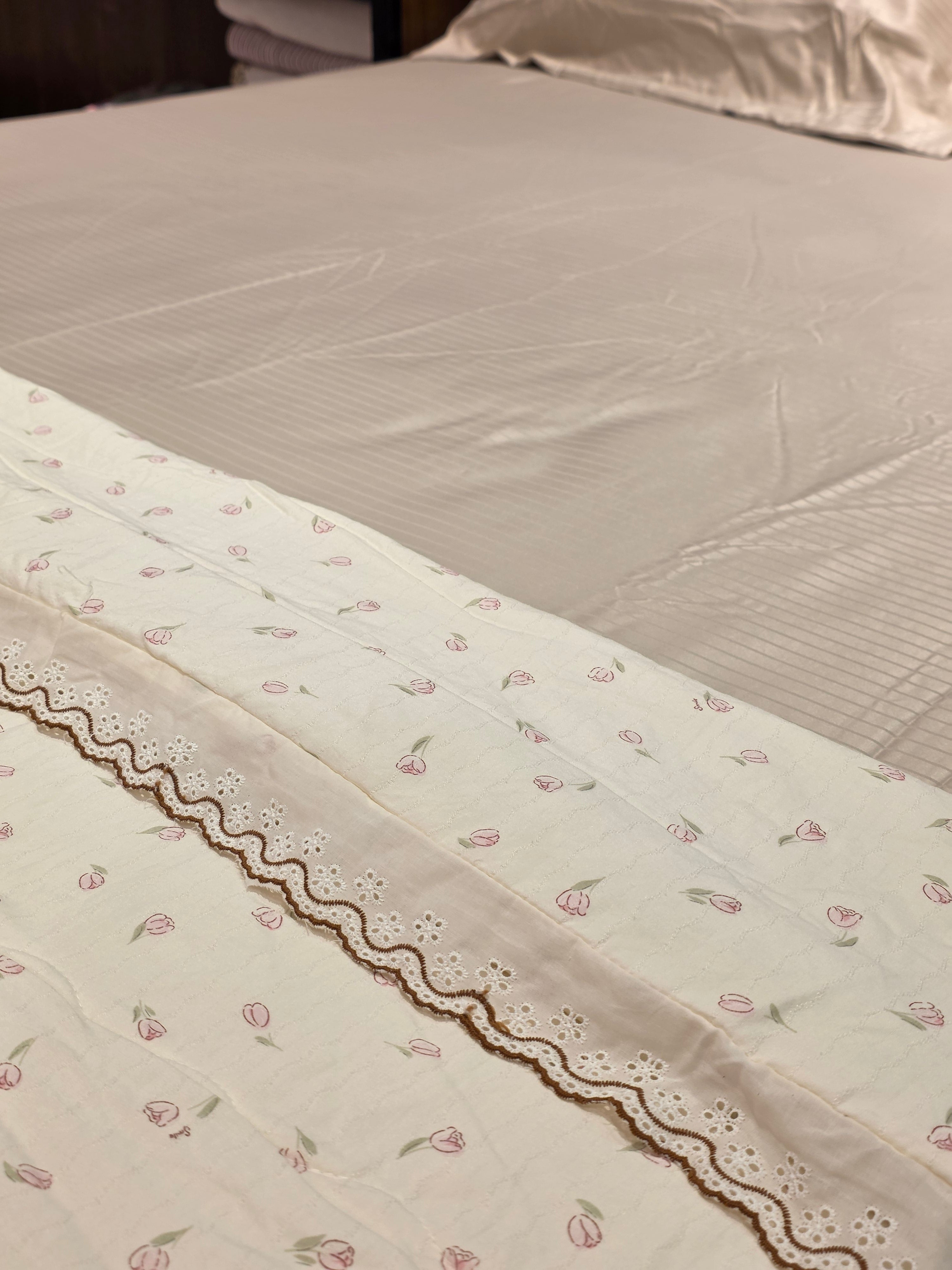 King Size Lace Comforter
