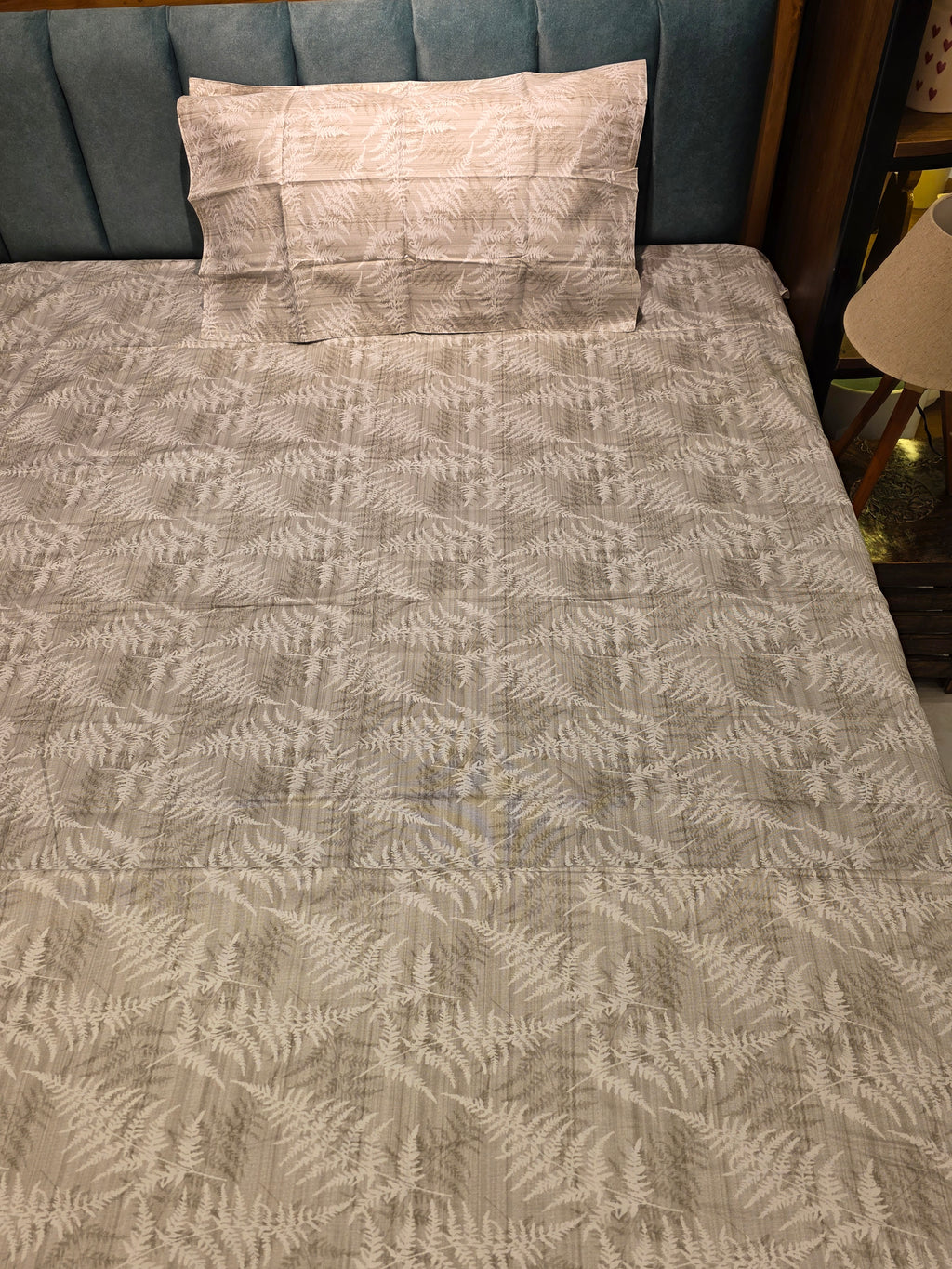 Premium Single Bedsheet & Reversible Dohar Set