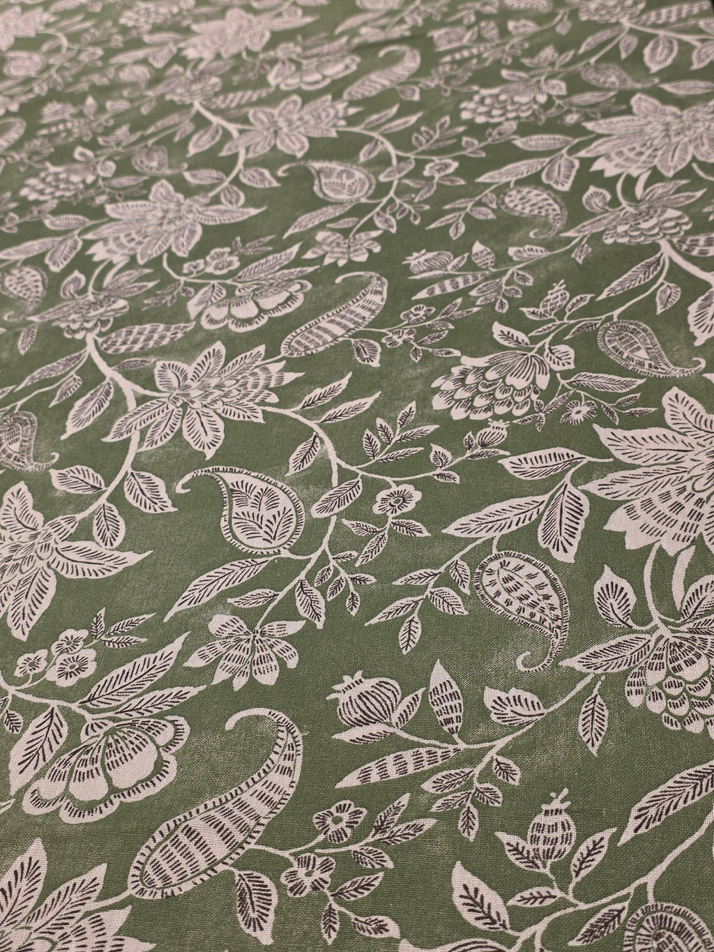 King Border Bedsheet Set