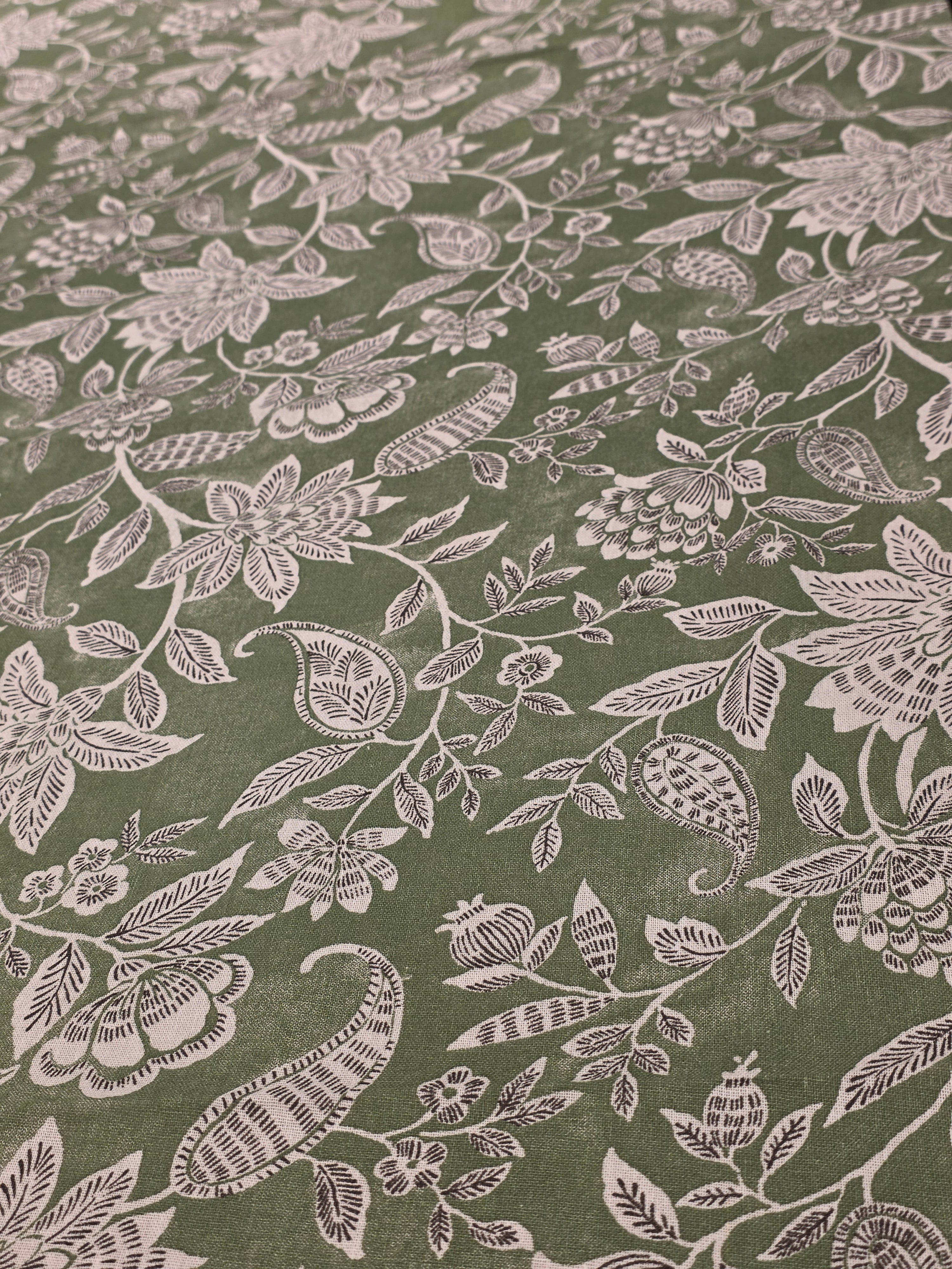 King Border Bedsheet Set