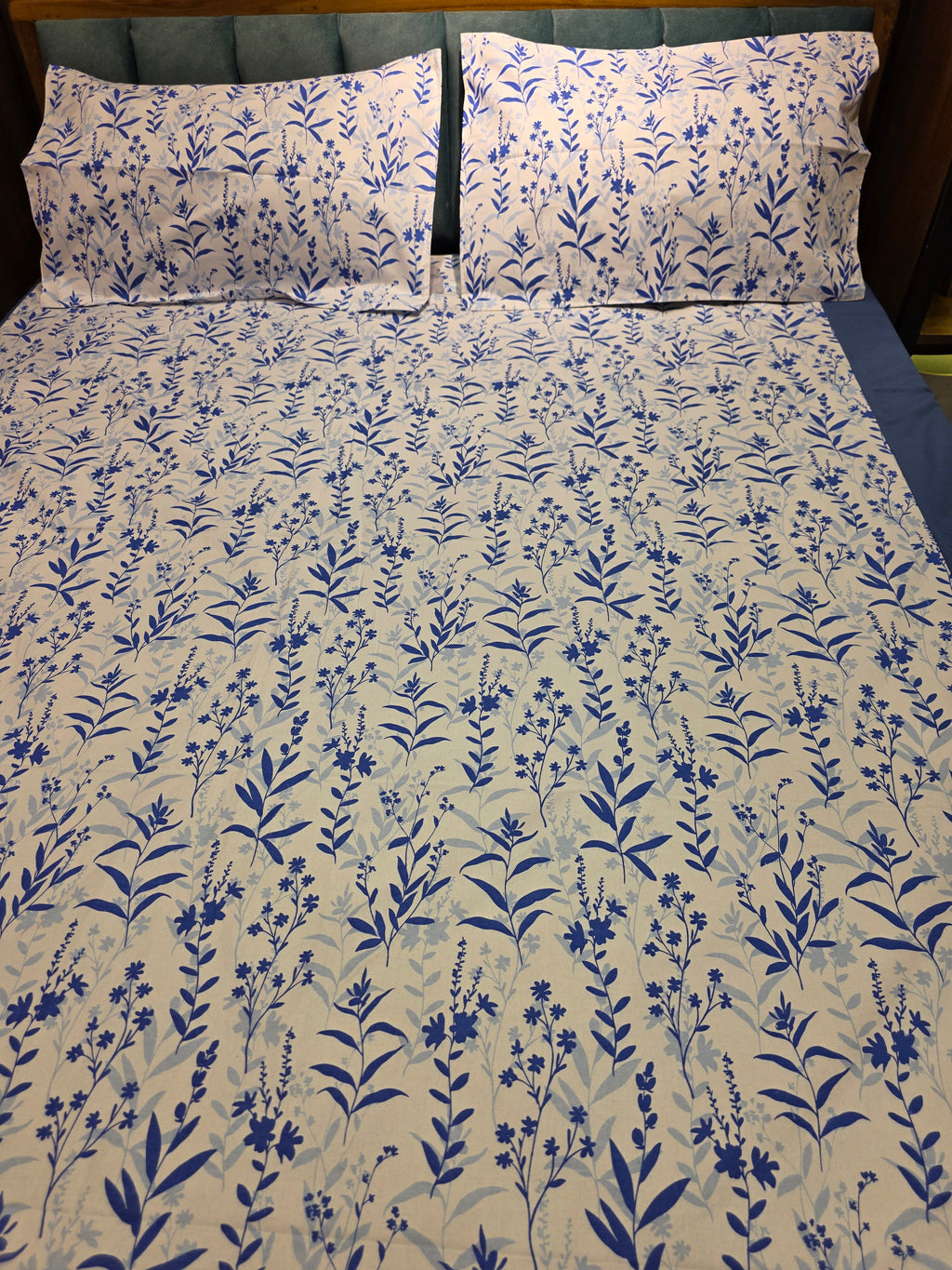 King Border Bedsheet Set