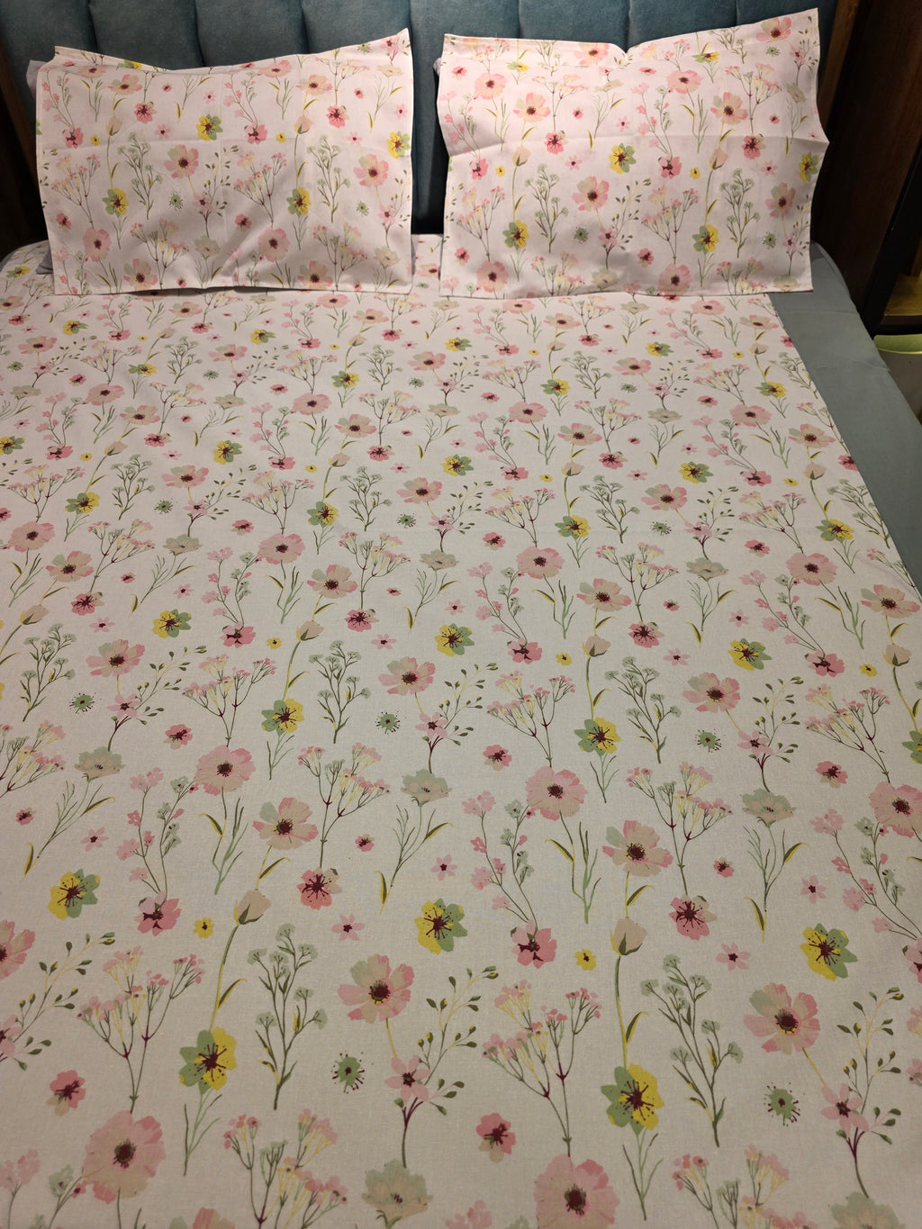 King Border Bedsheet Set