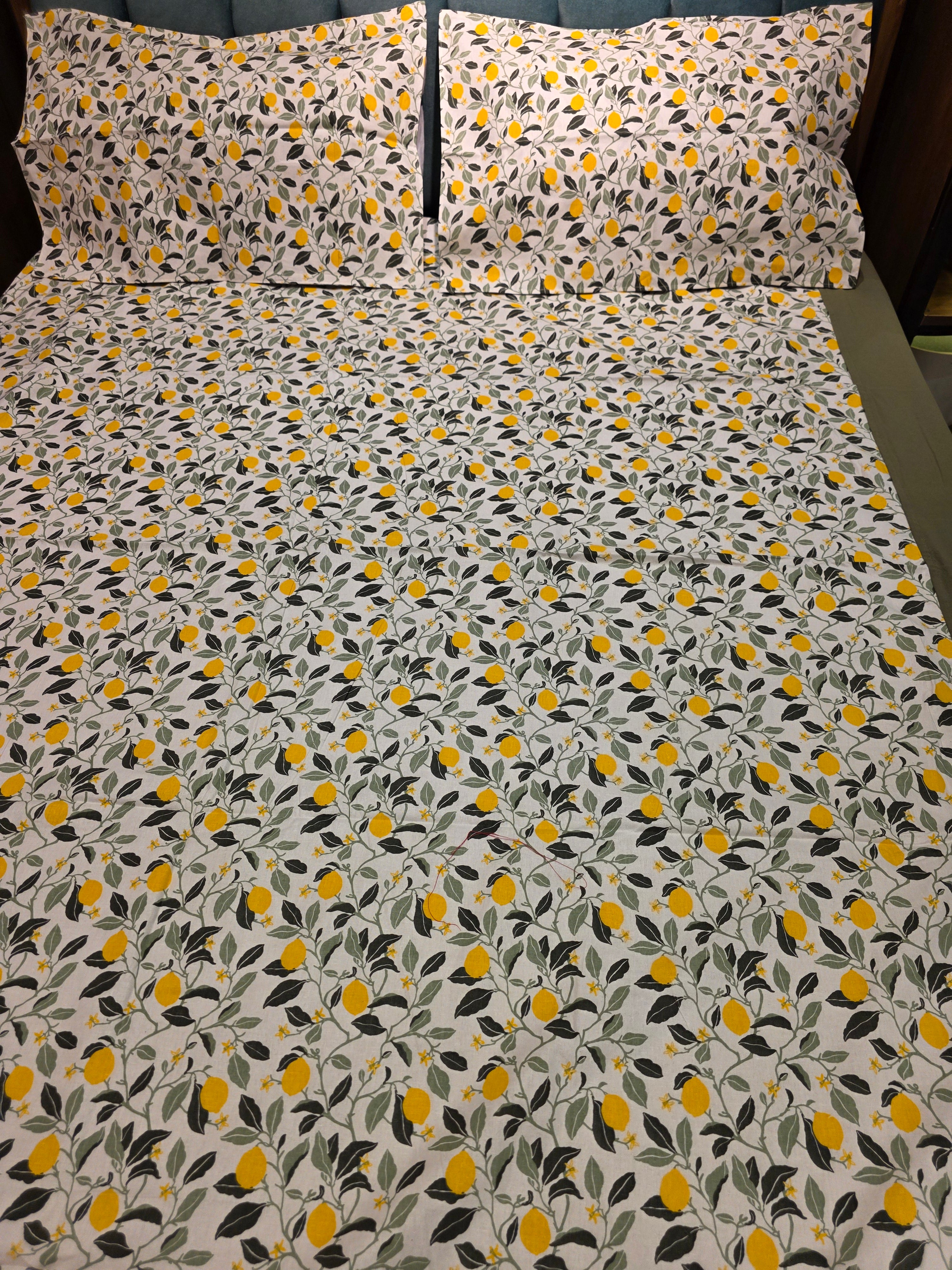 King Border Bedsheet Set