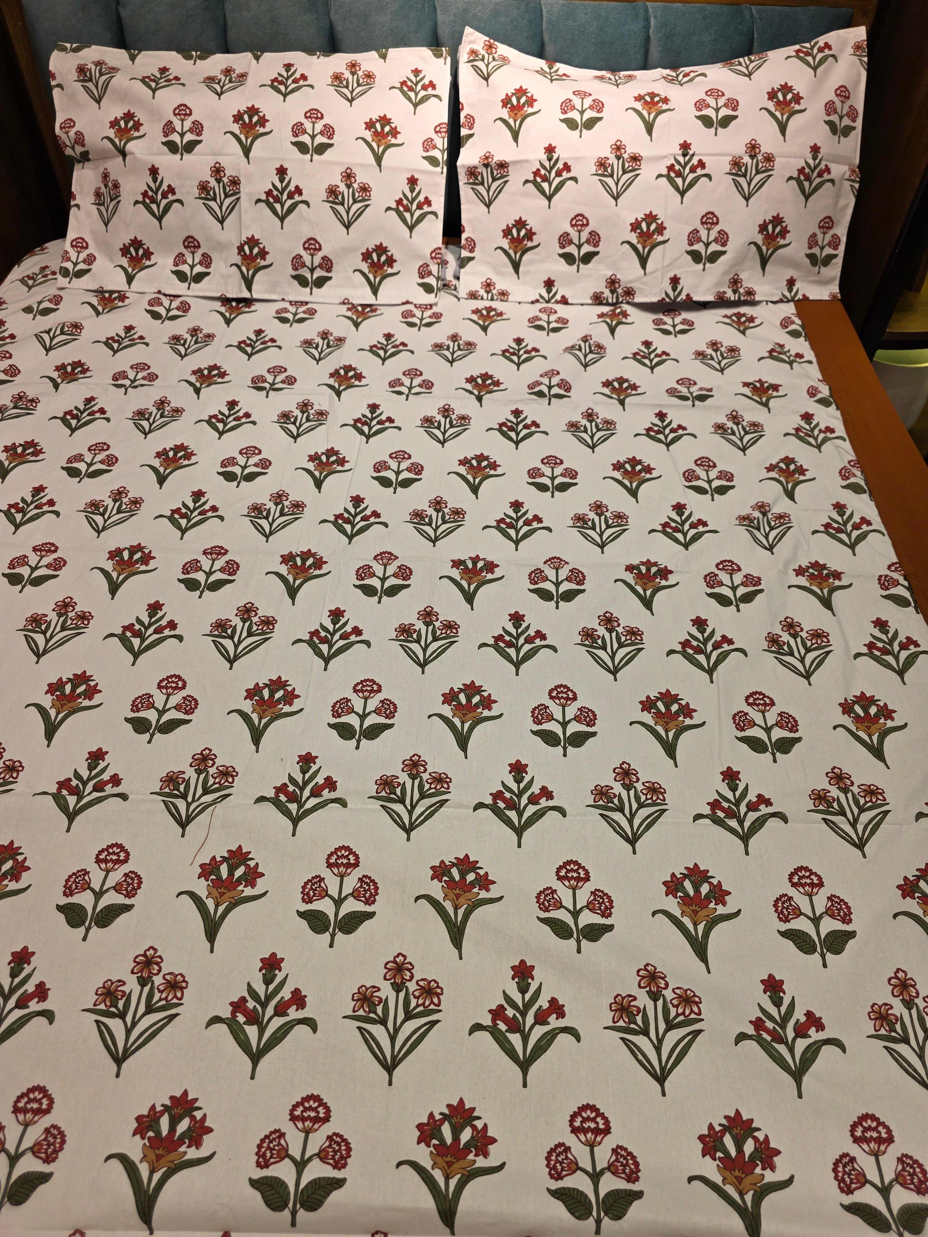 King Border Bedsheet Set