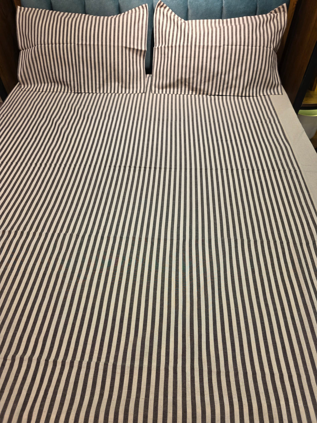 King Border Bedsheet Set