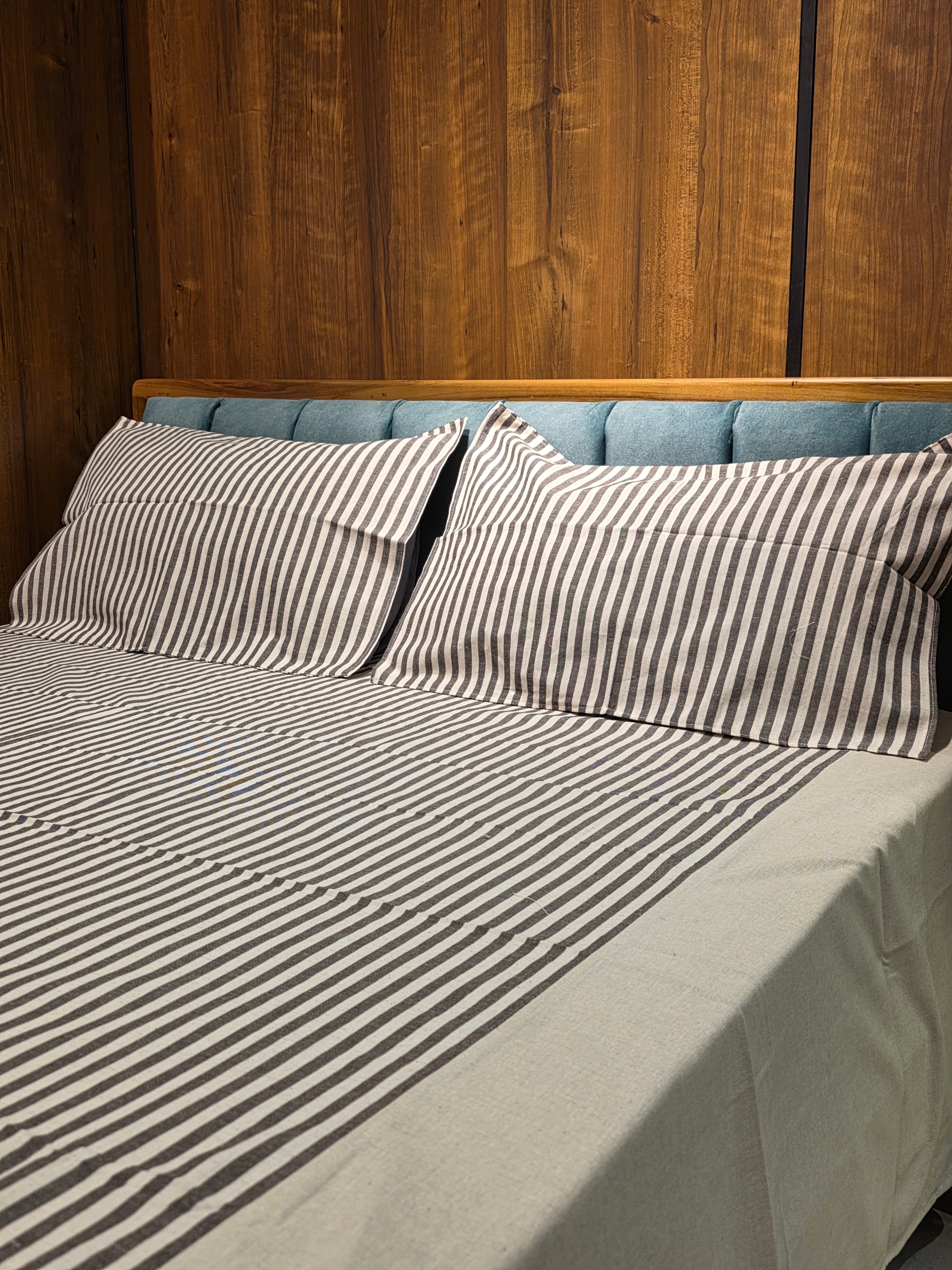 King Border Bedsheet Set