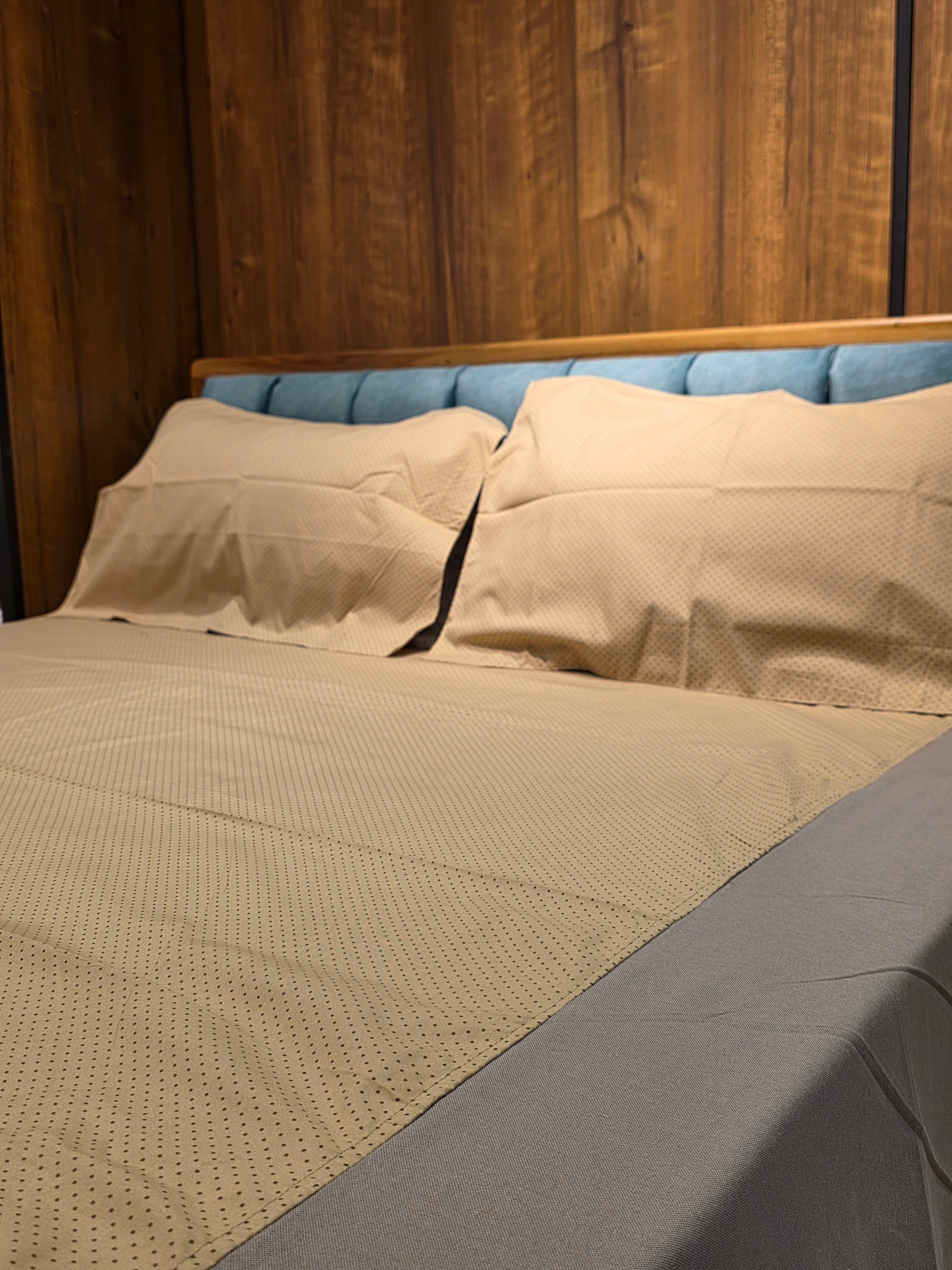 King Border Bedsheet Set