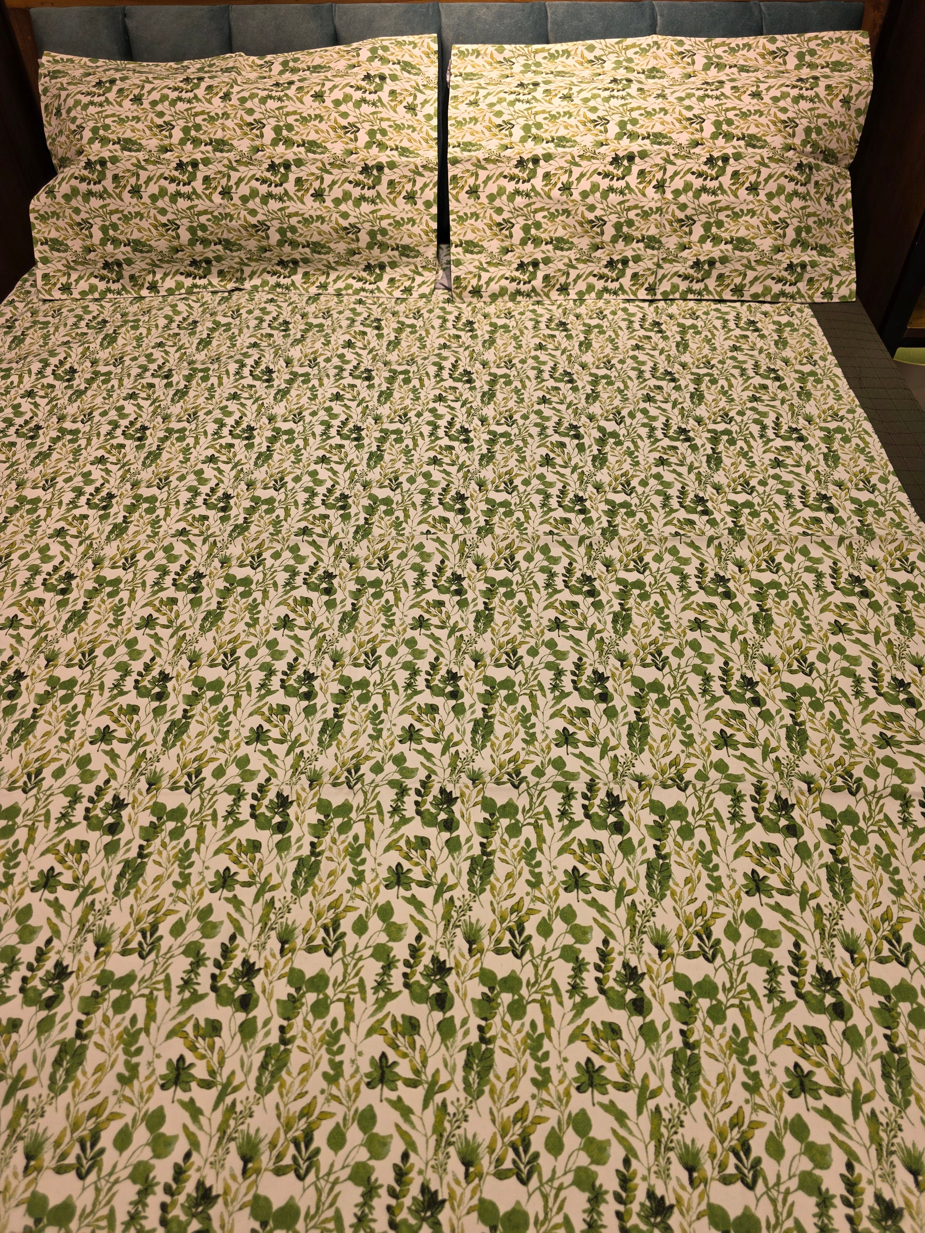 King Border Bedsheet Set