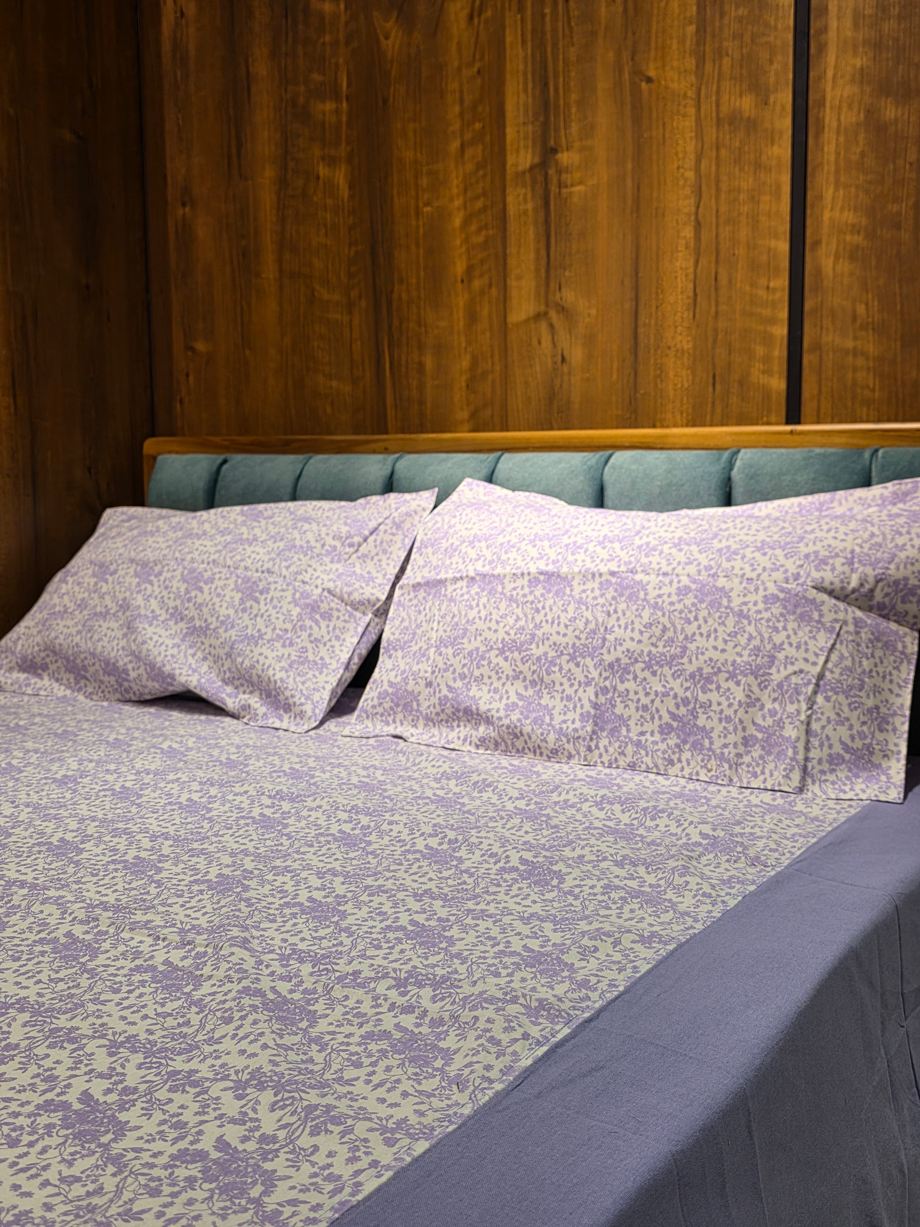 King Border Bedsheet Set