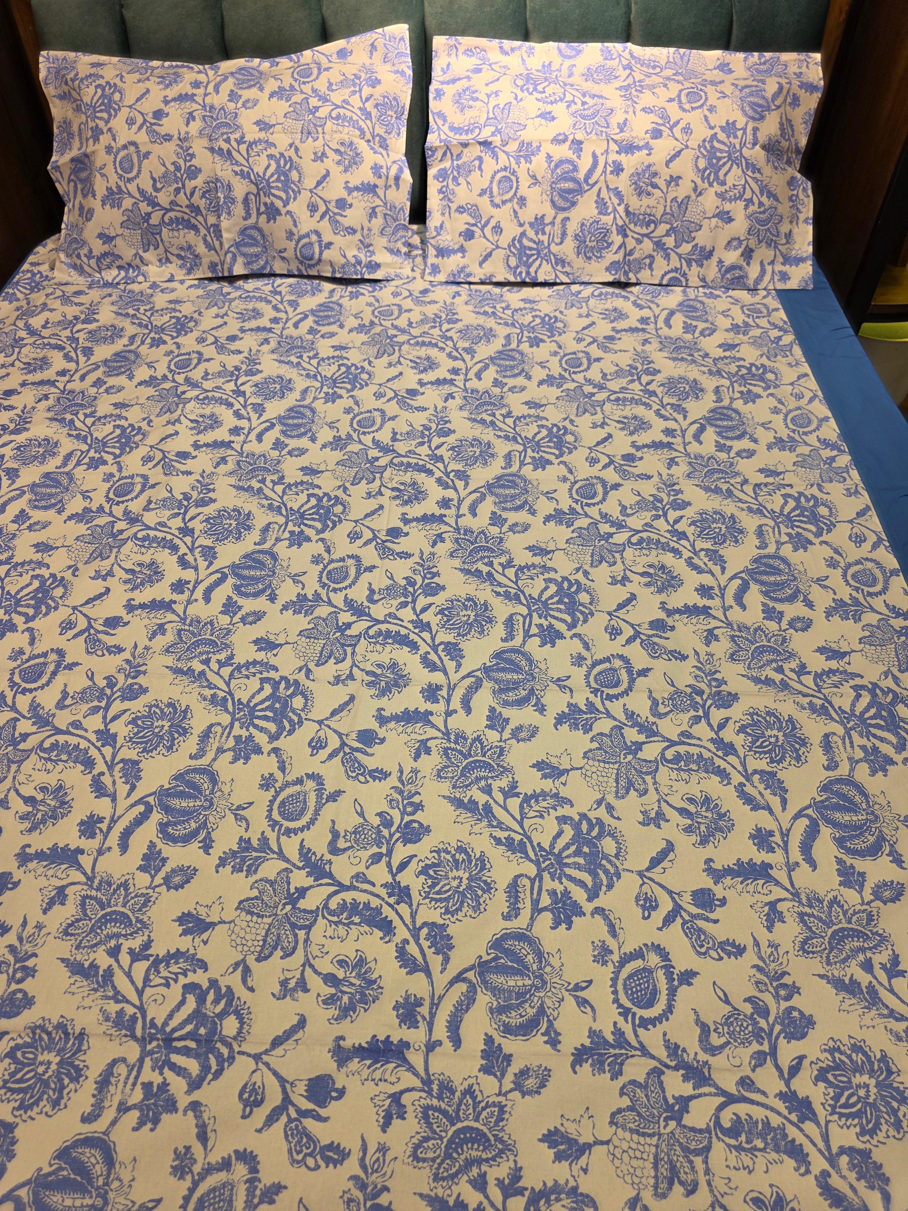 King Border Bedsheet Set