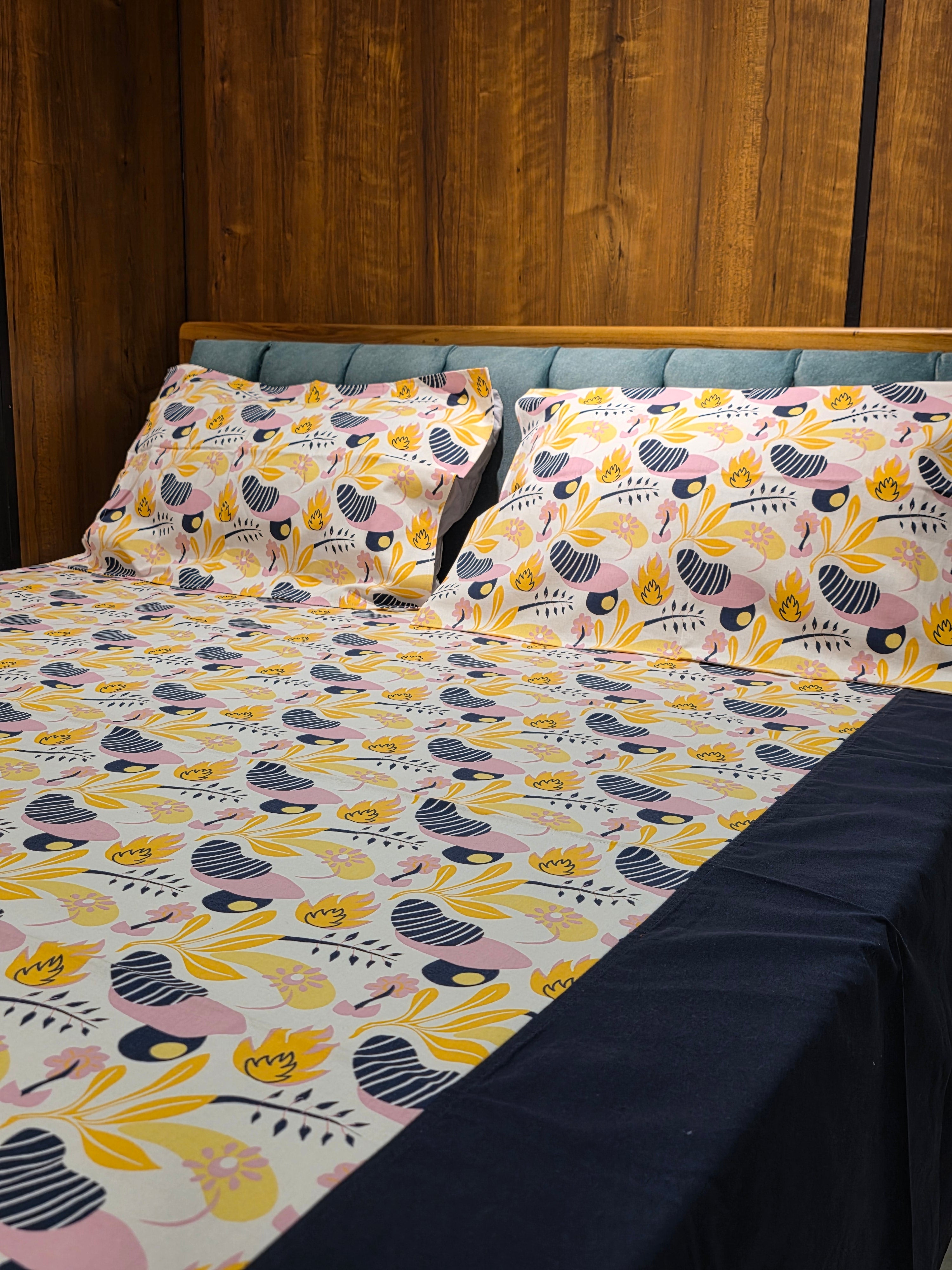 King Border Bedsheet Set