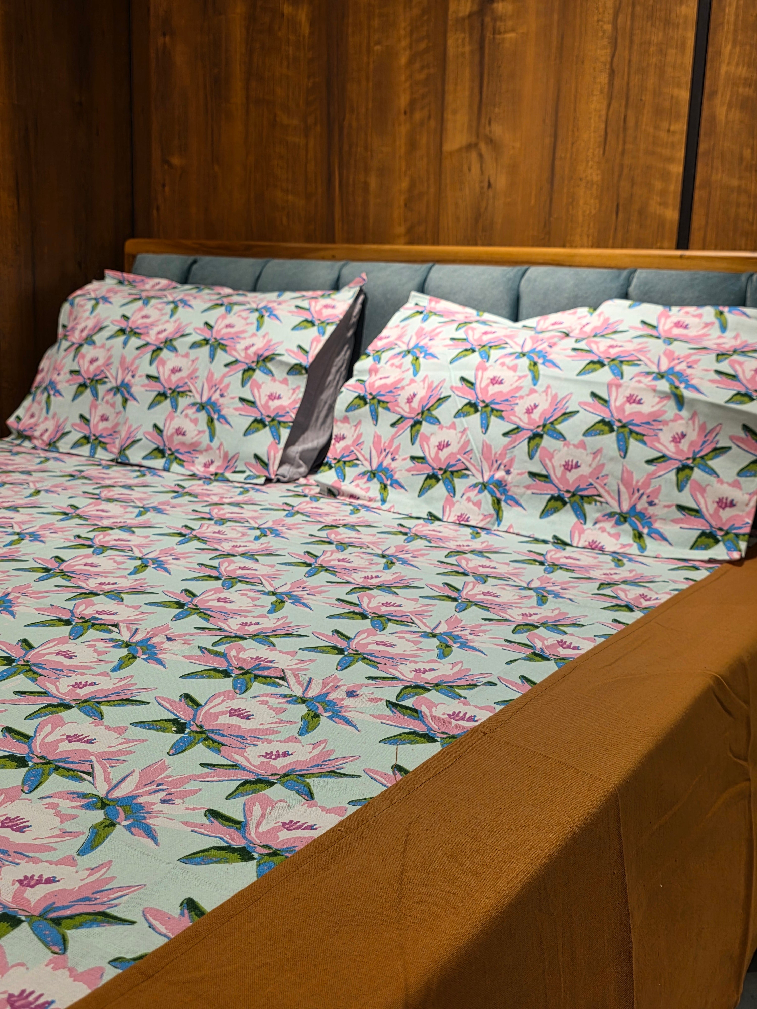 King Border Bedsheet Set