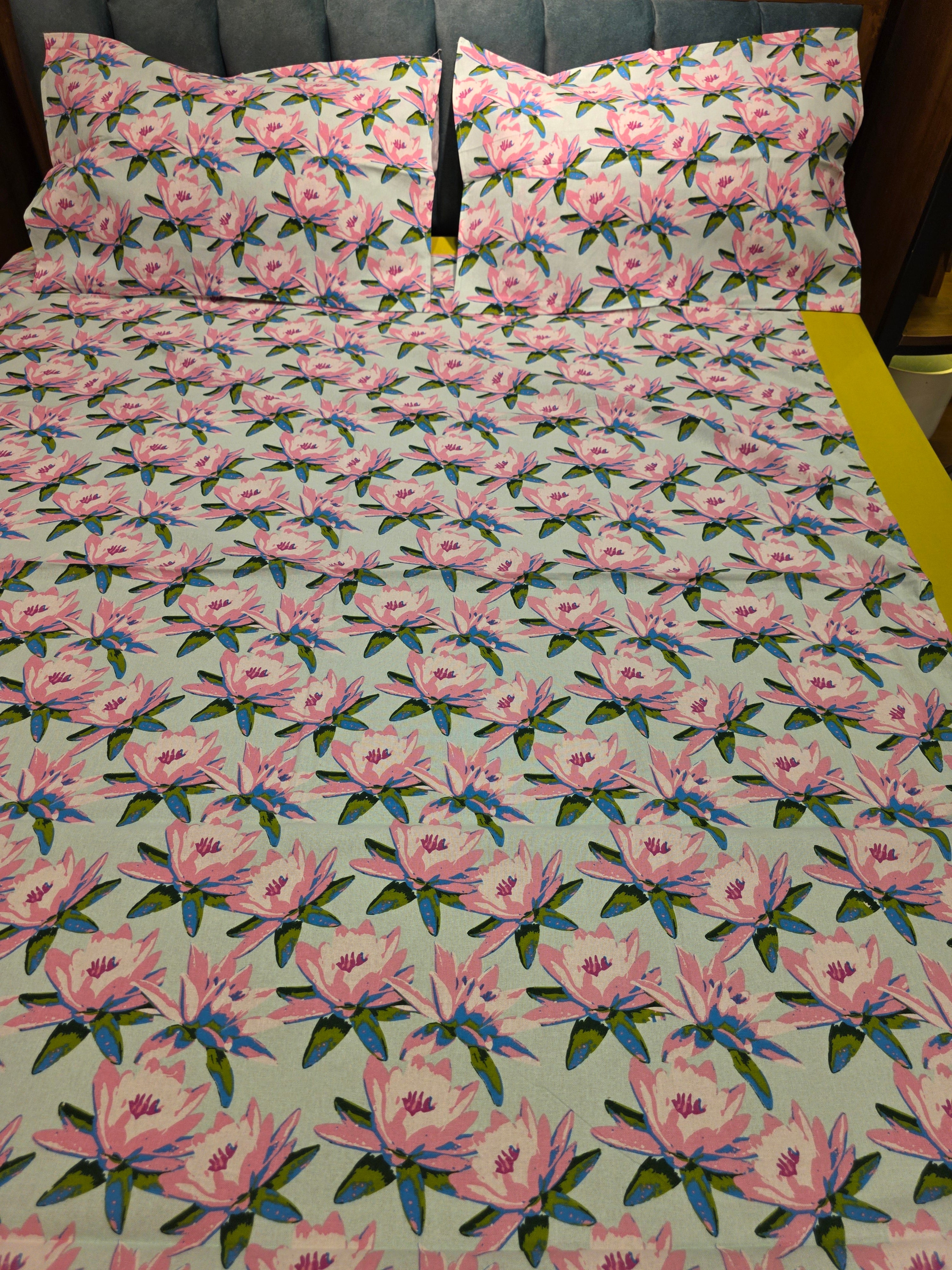 King Border Bedsheet Set