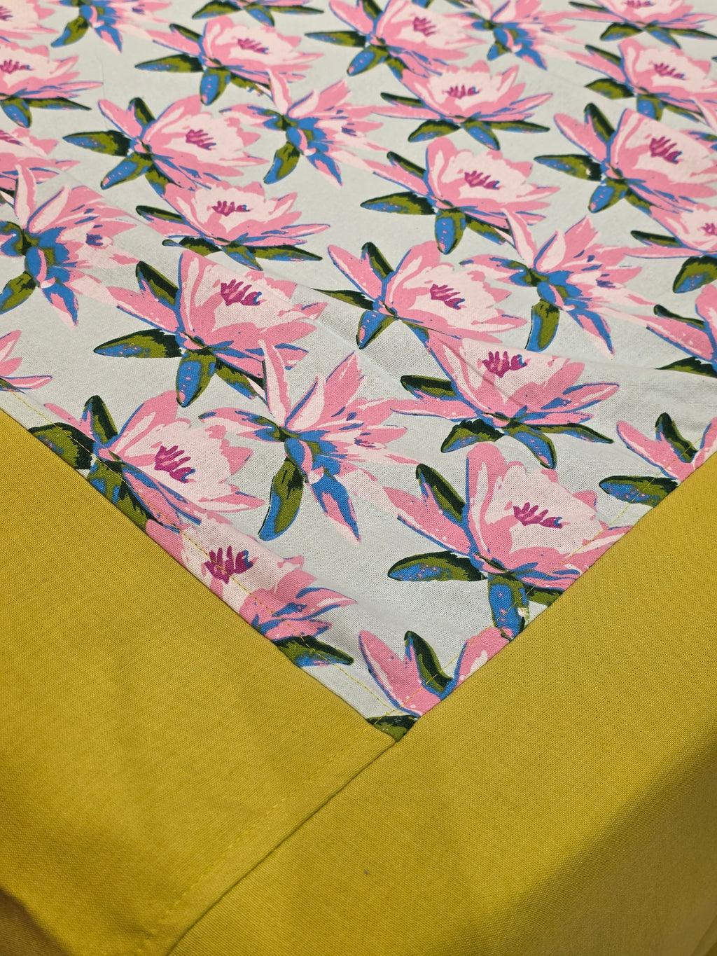 King Border Bedsheet Set