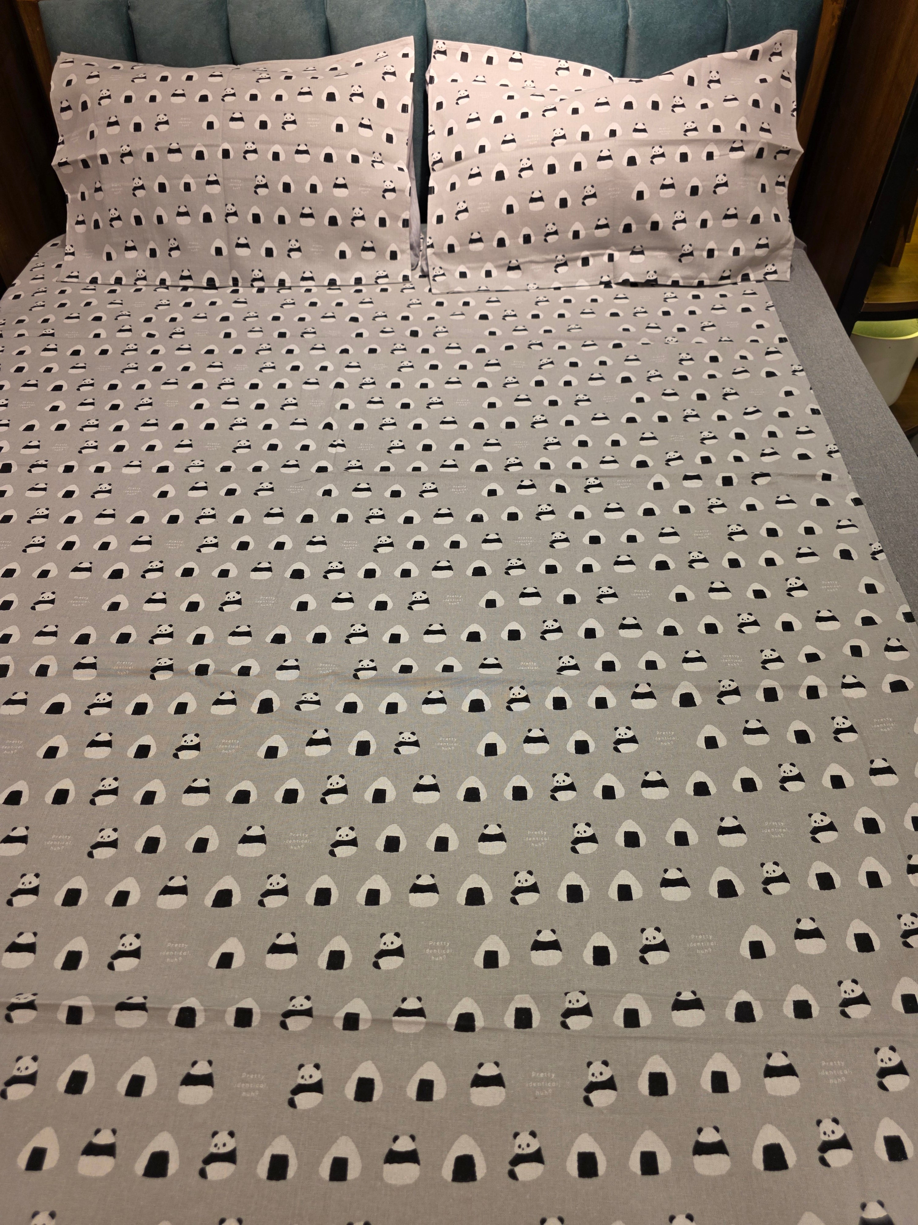 King Border Bedsheet Set