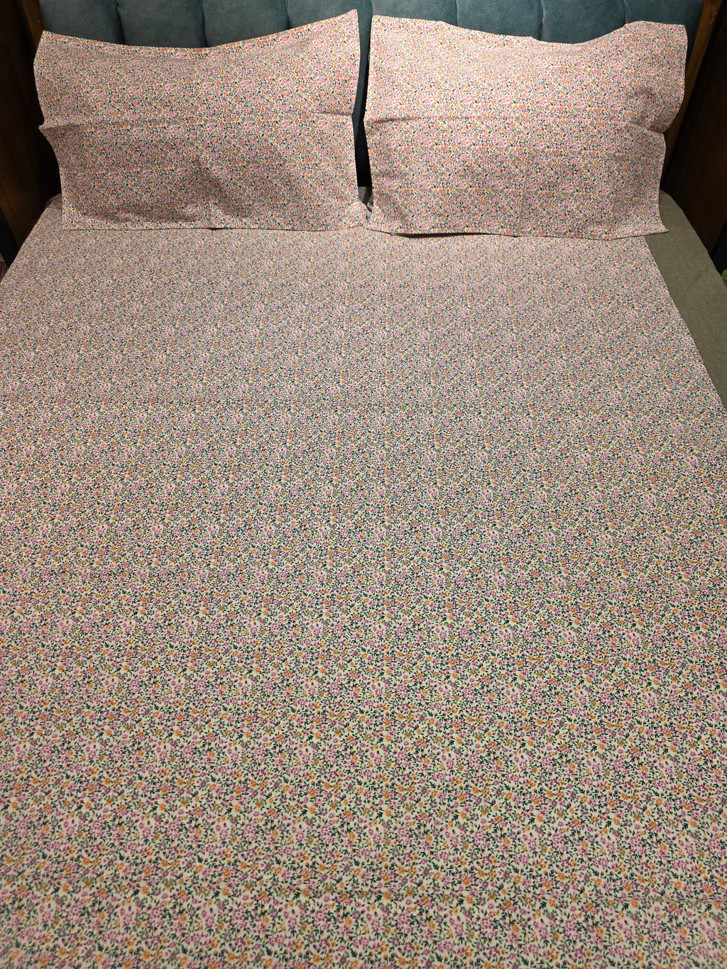 King Border Bedsheet Set