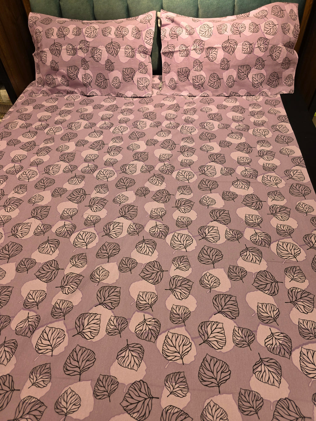 King Border Bedsheet Set