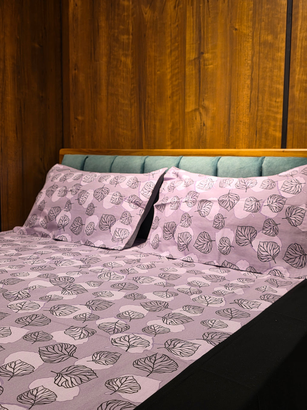 King Border Bedsheet Set