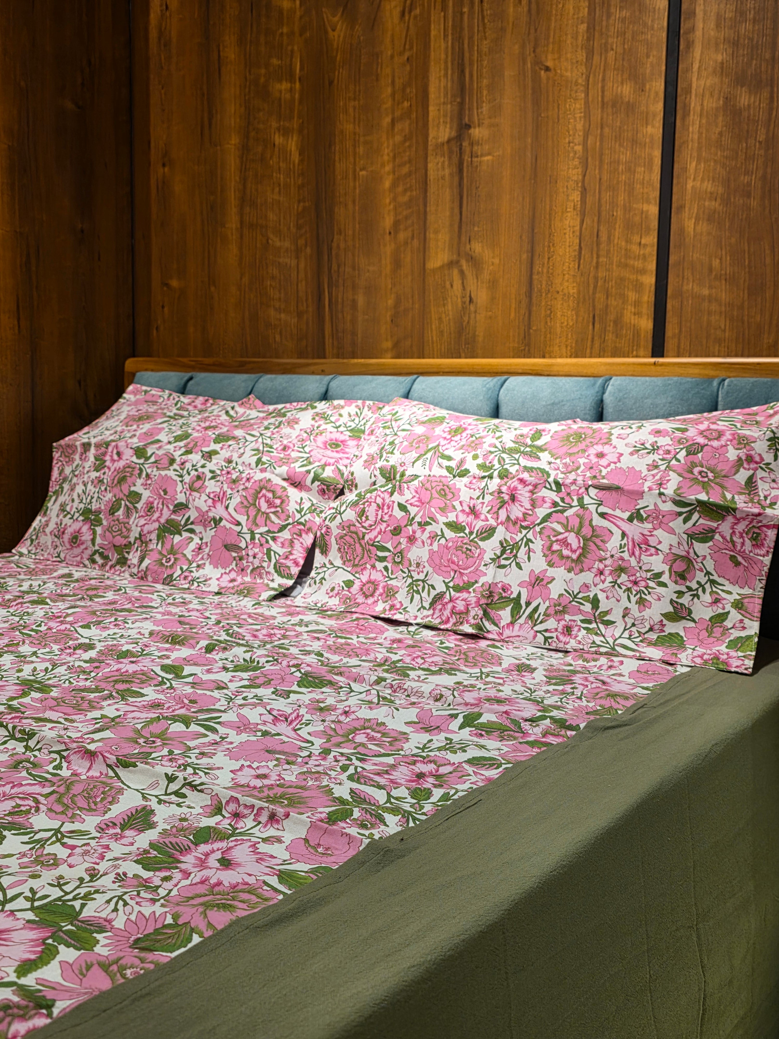 King Border Bedsheet Set