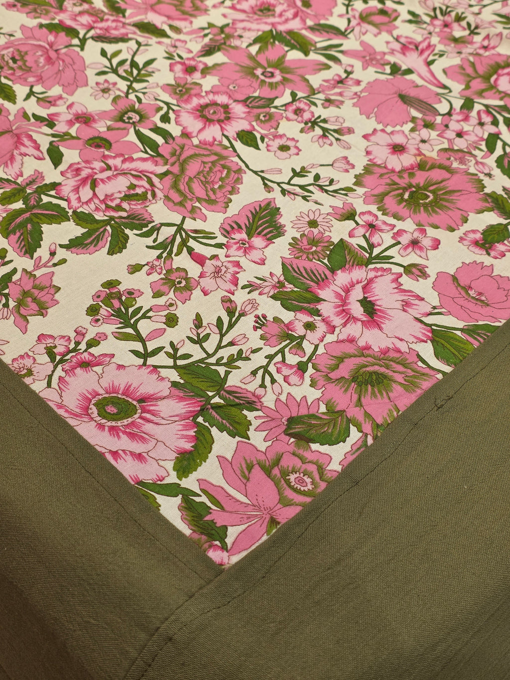 King Border Bedsheet Set