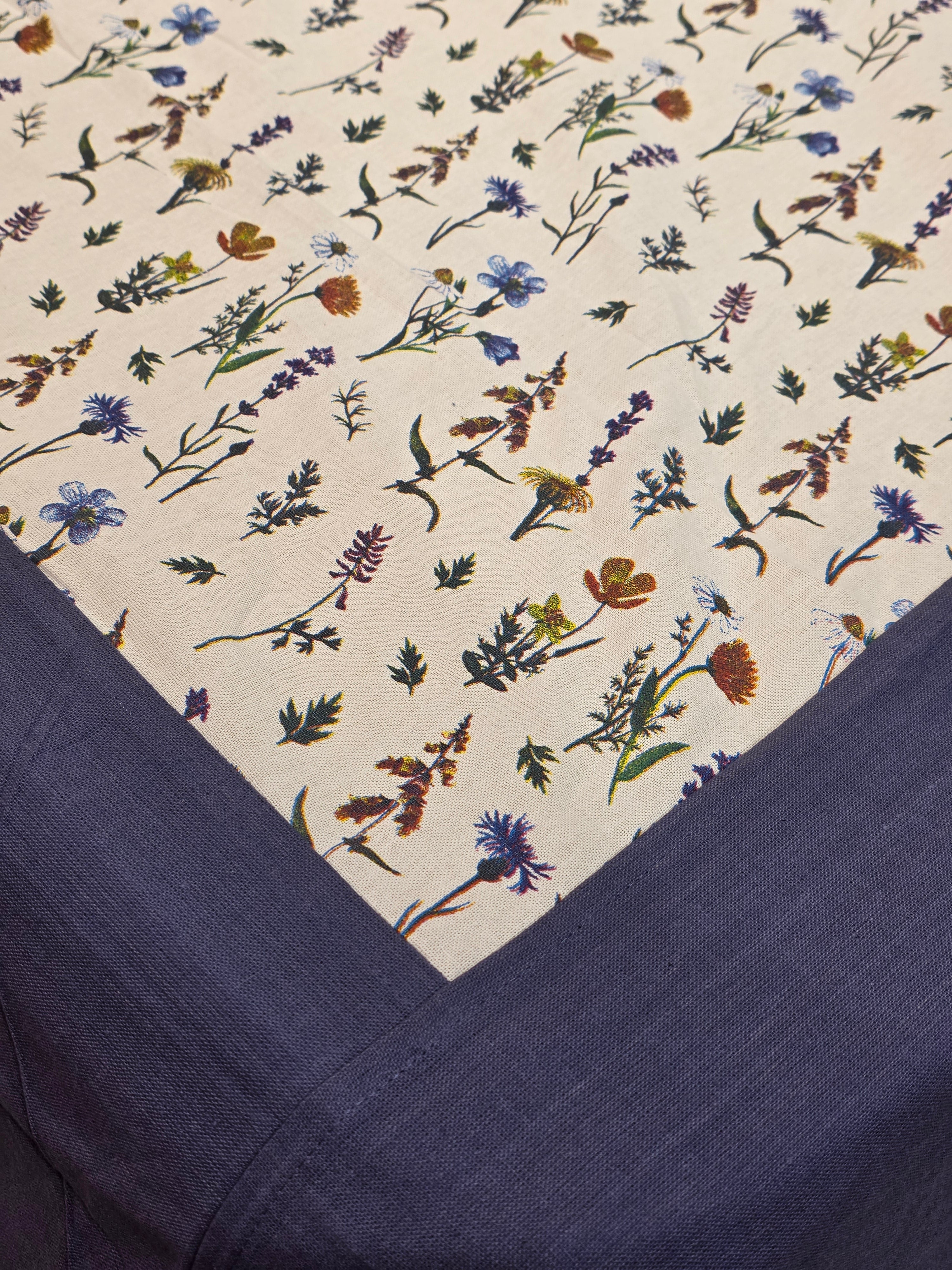 King Border Bedsheet Set