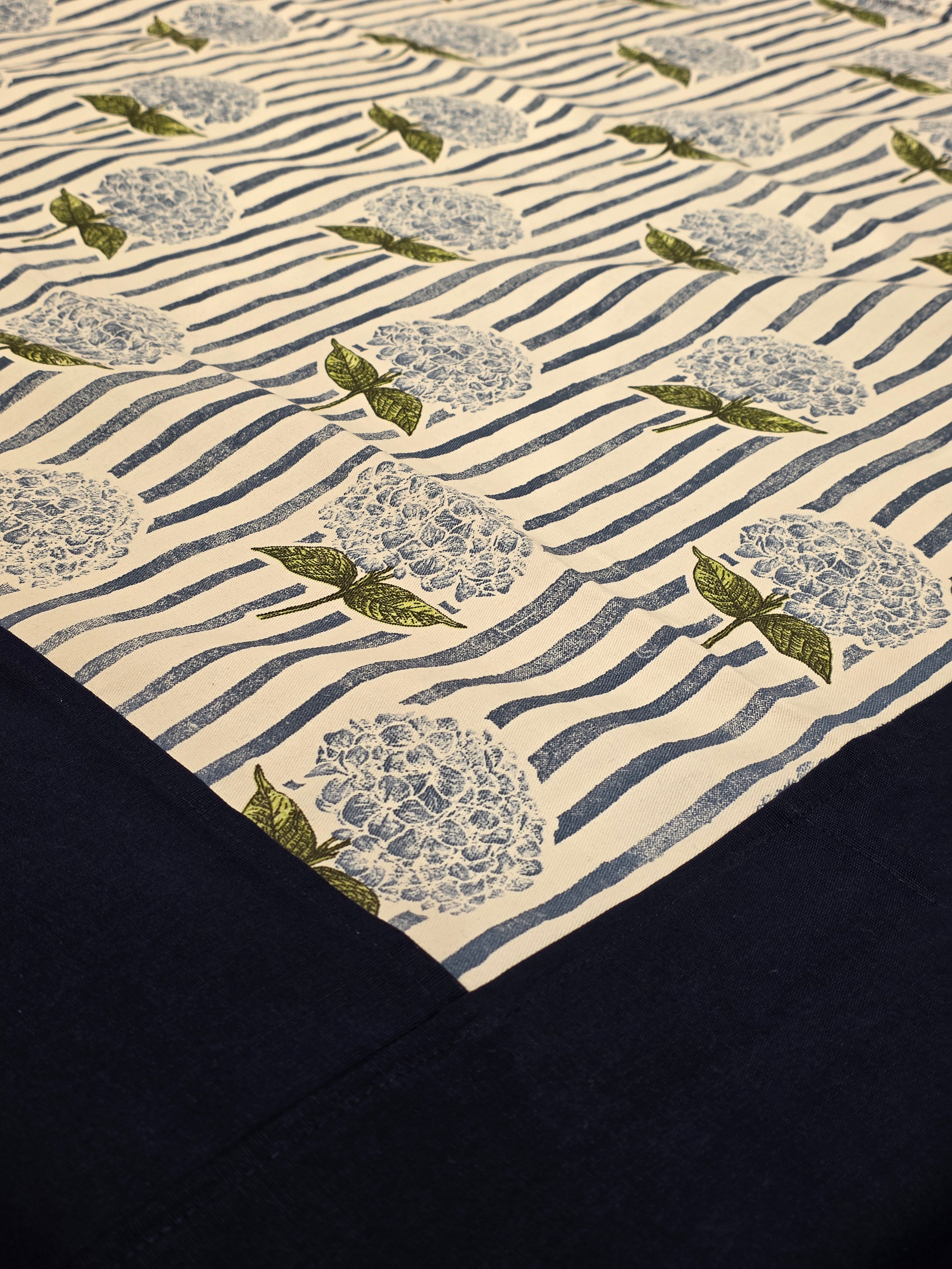 King Border Bedsheet Set